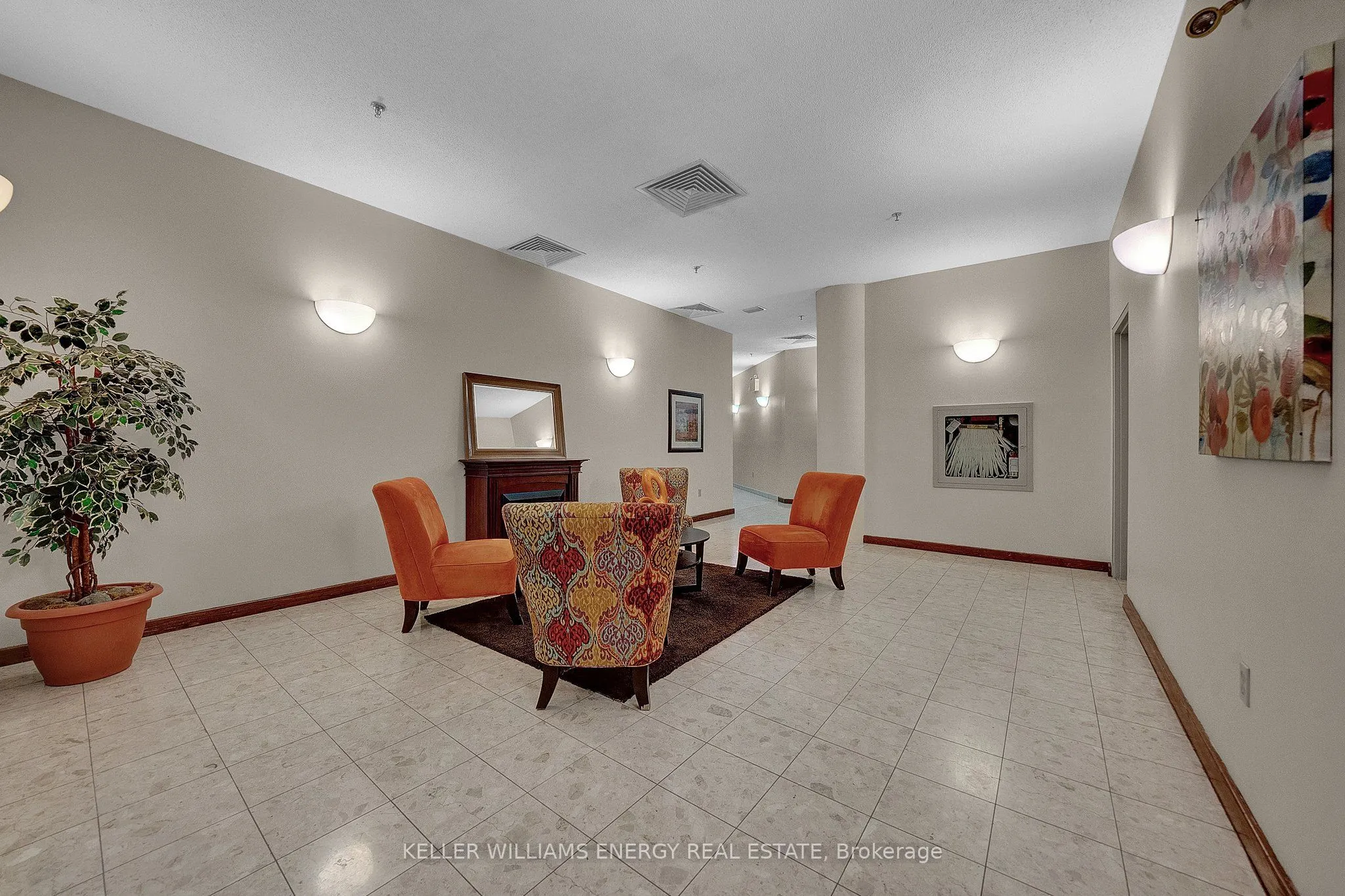 80 Athol Street E, #302