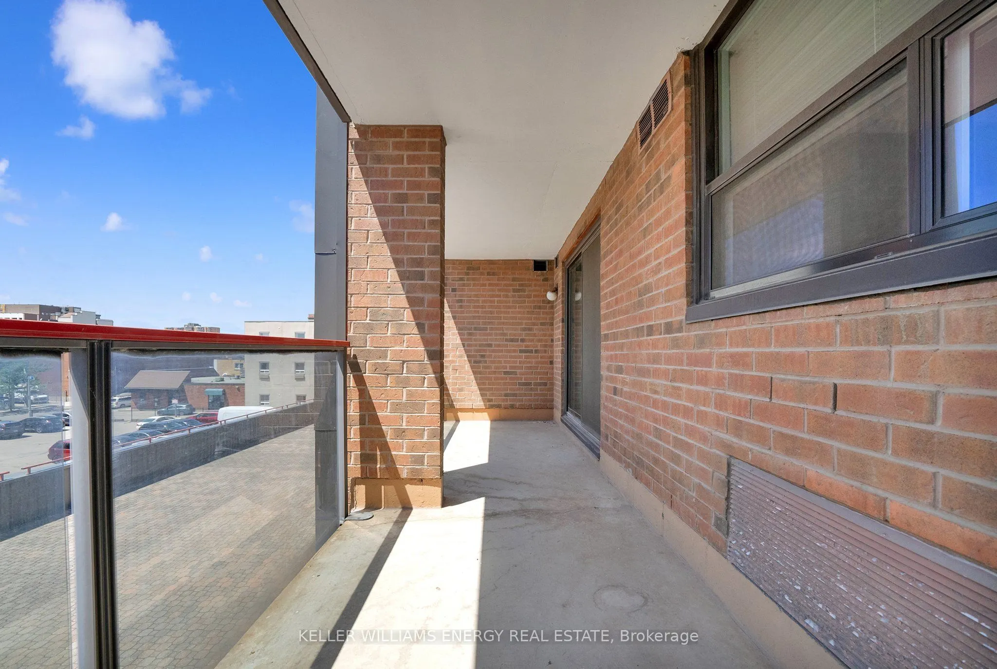 80 Athol Street E, #302