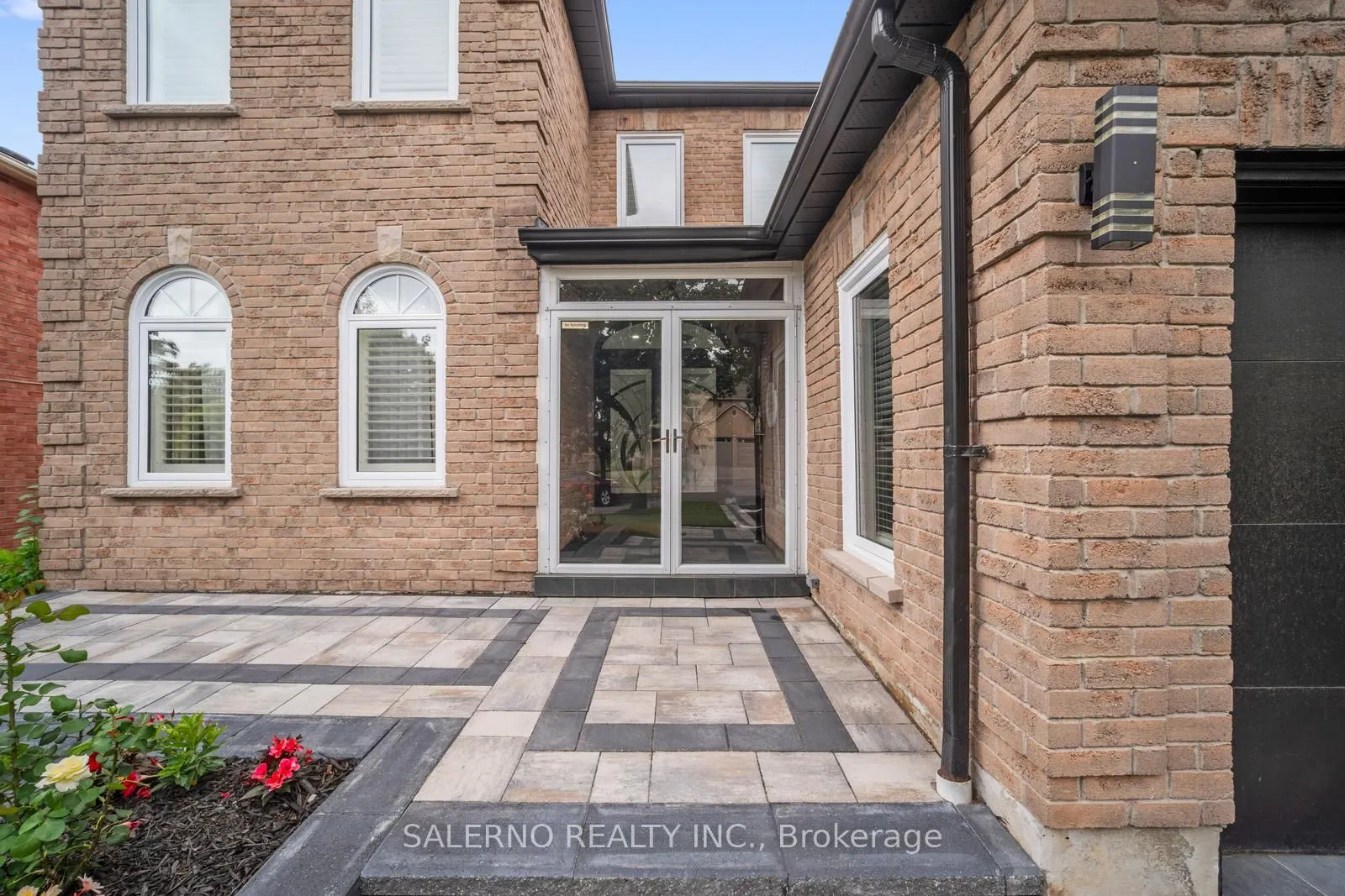 21 Bentonwood Crescent