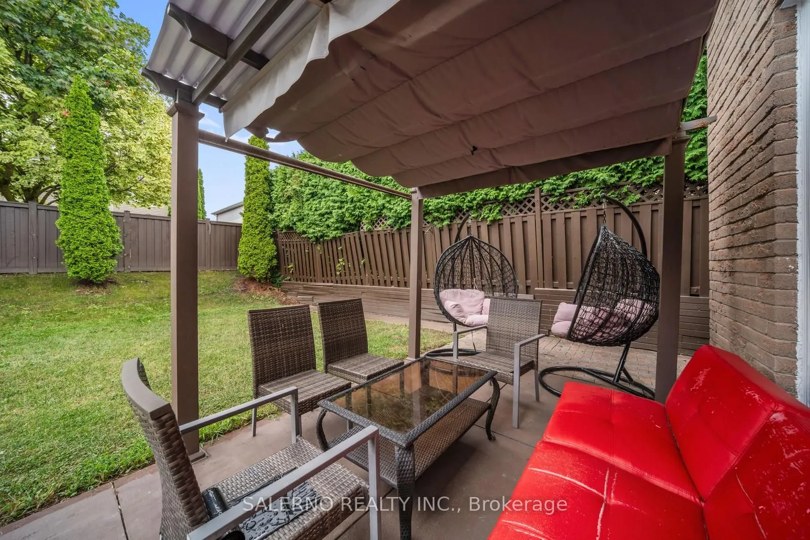 21 Bentonwood Crescent