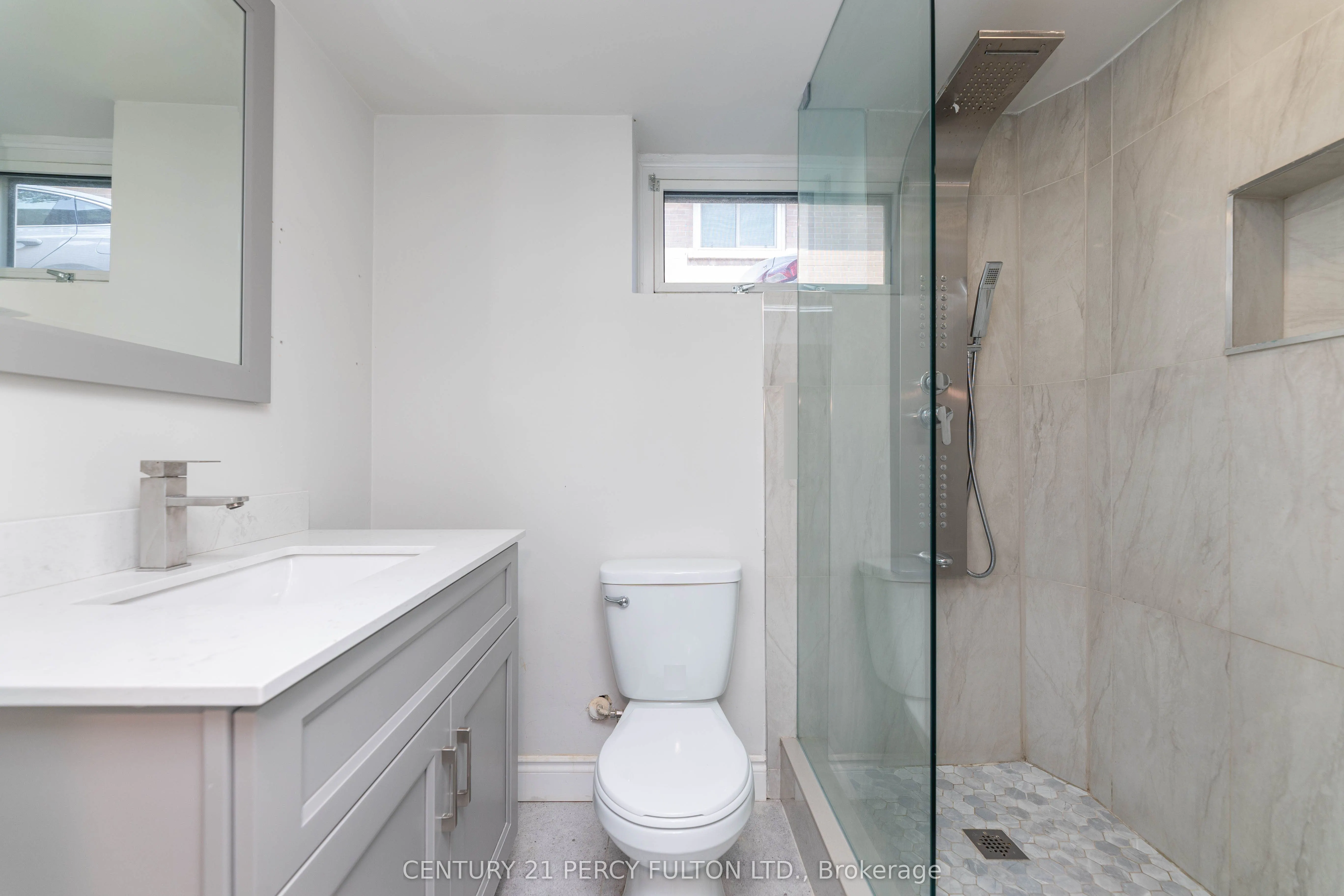 647 Perry Crescent, #Bsmt