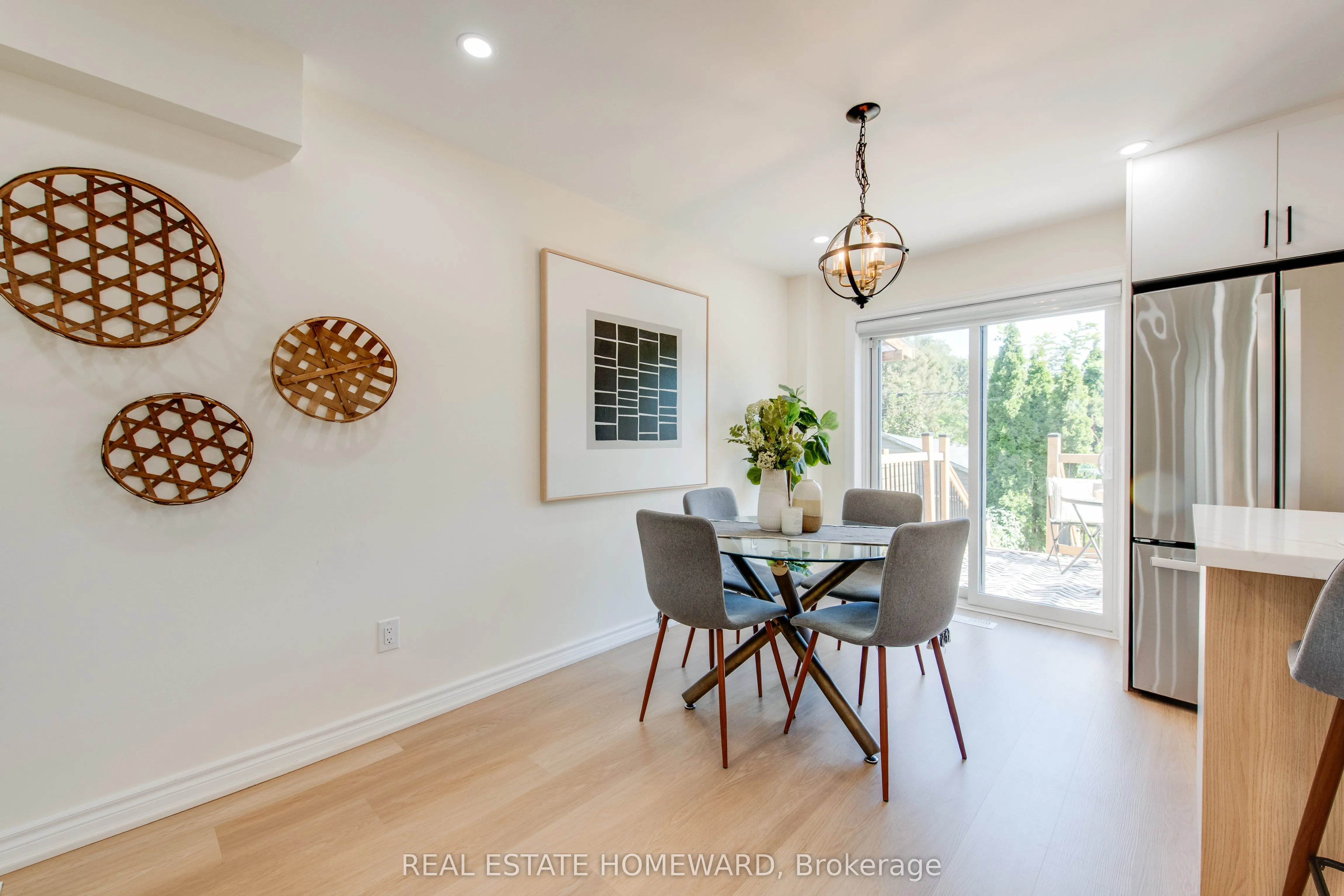 353 Victoria Park Avenue