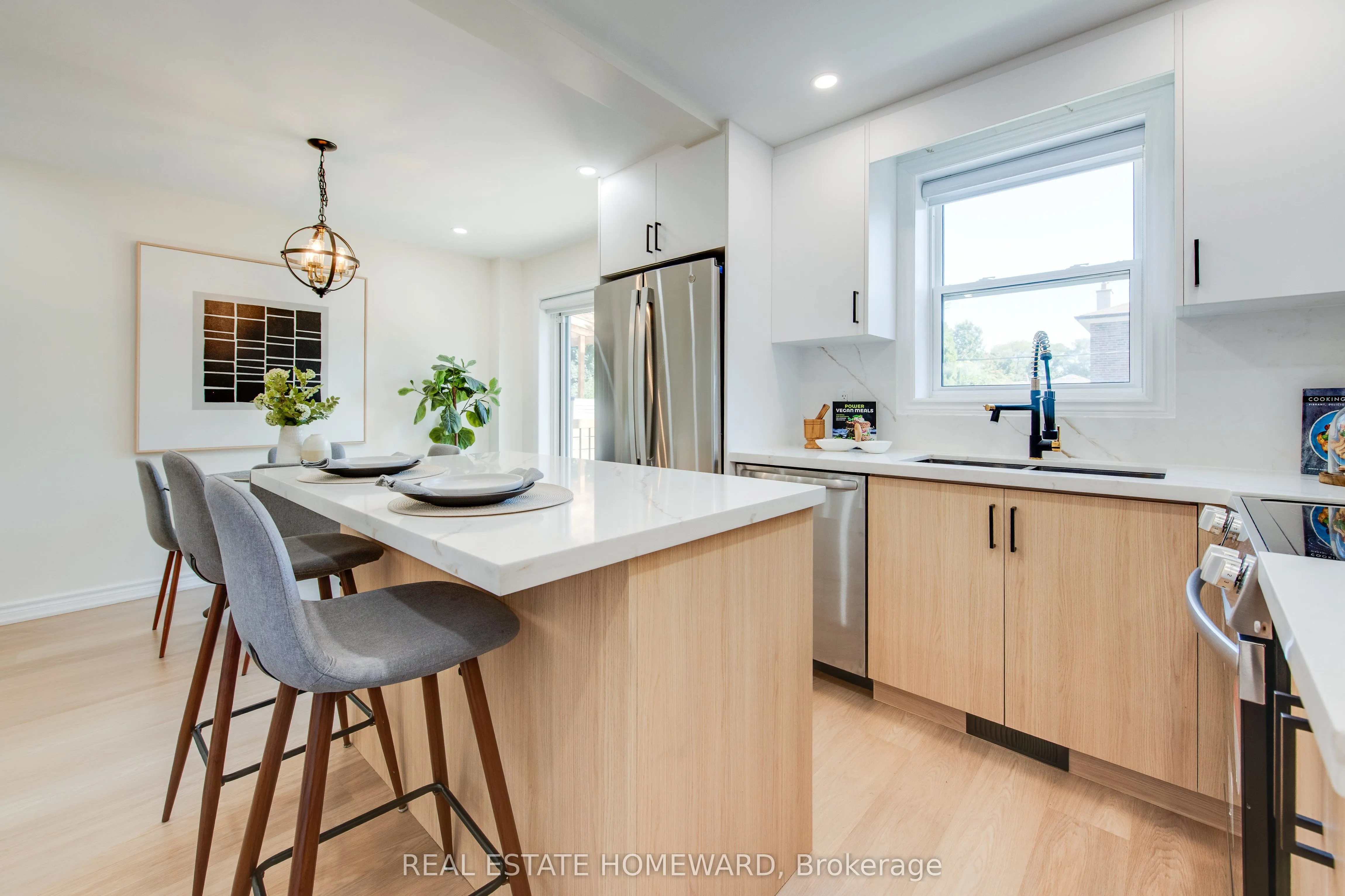 353 Victoria Park Avenue