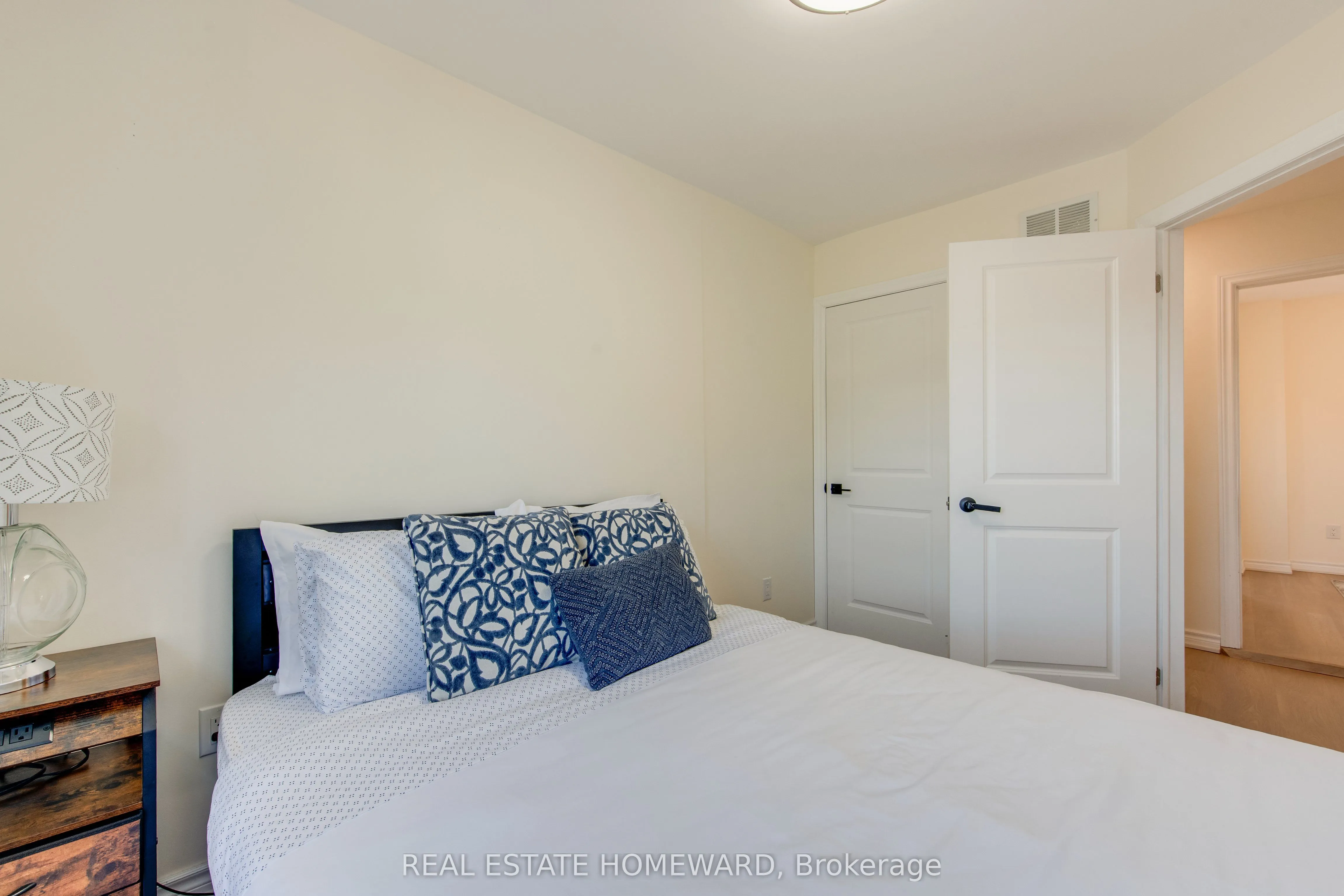 353 Victoria Park Avenue