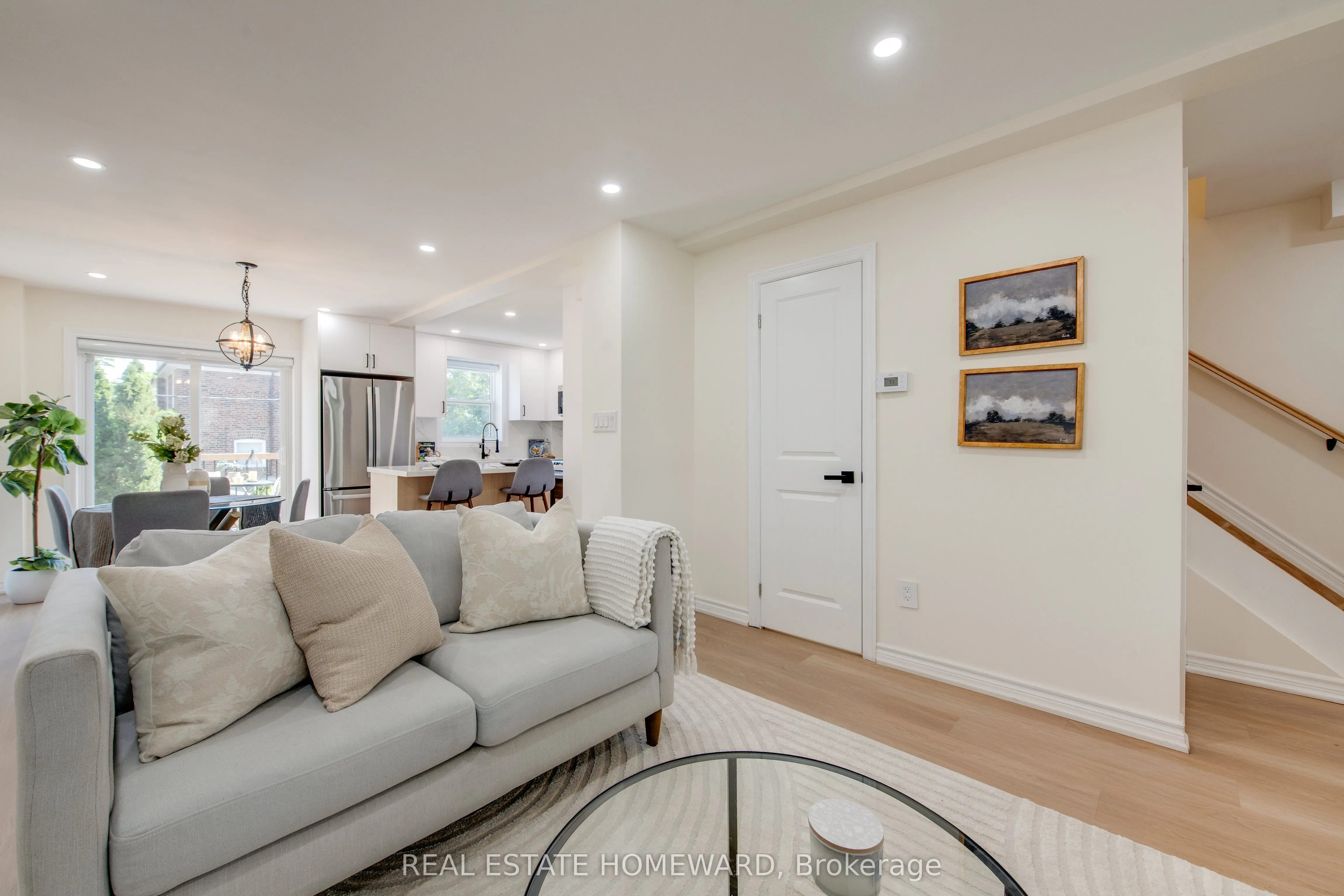 353 Victoria Park Avenue