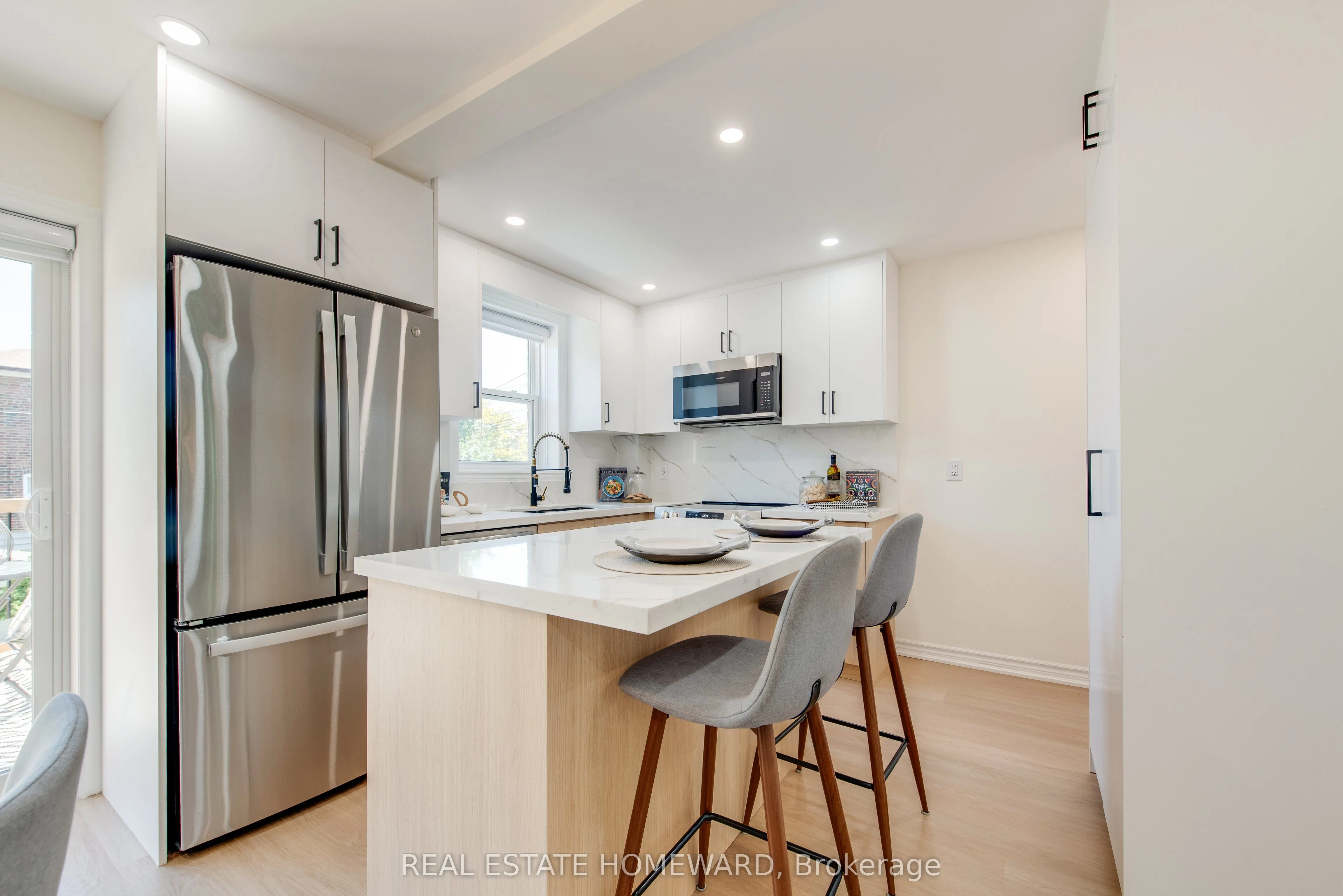 353 Victoria Park Avenue