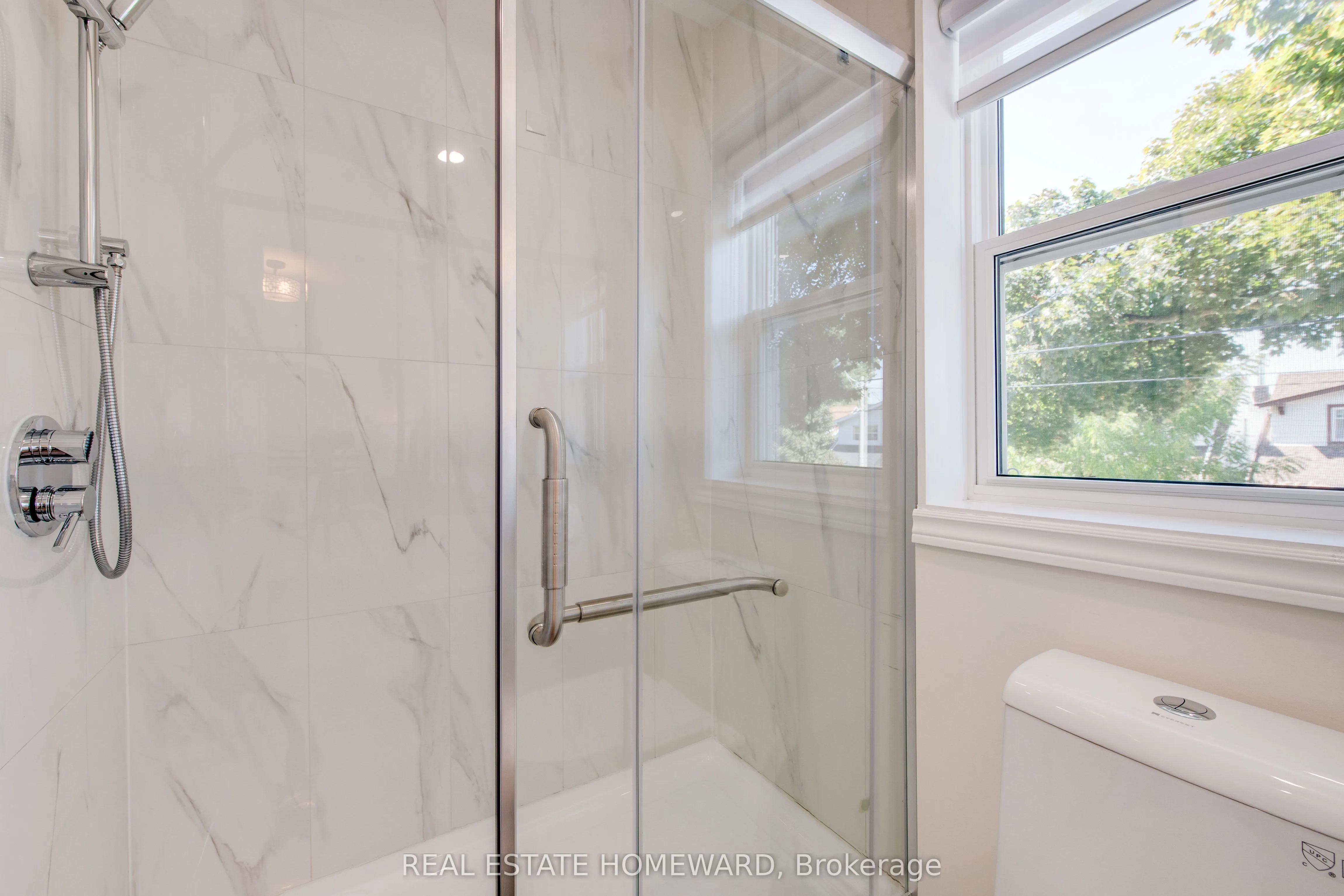 353 Victoria Park Avenue