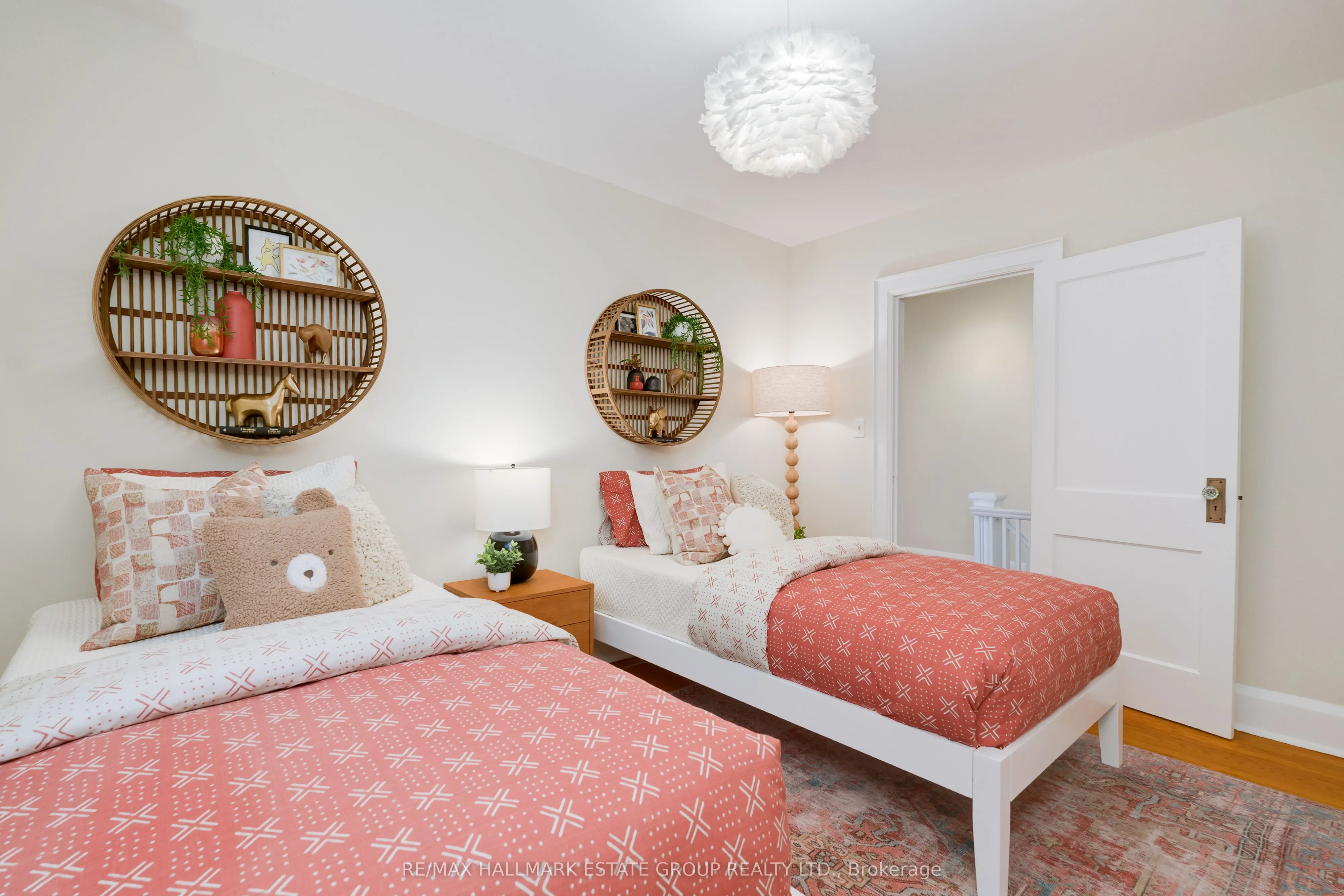 61 Springdale Boulevard