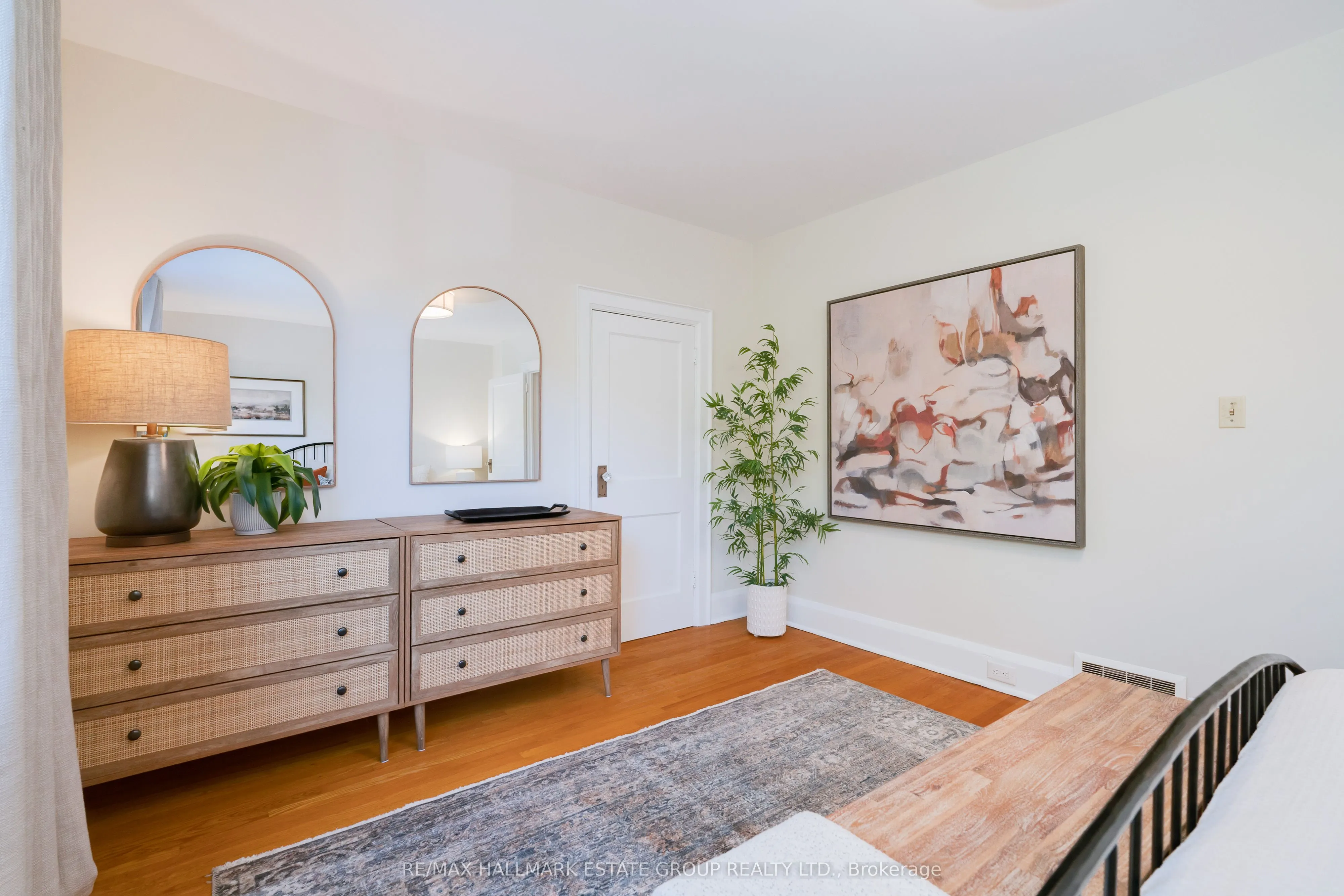 61 Springdale Boulevard