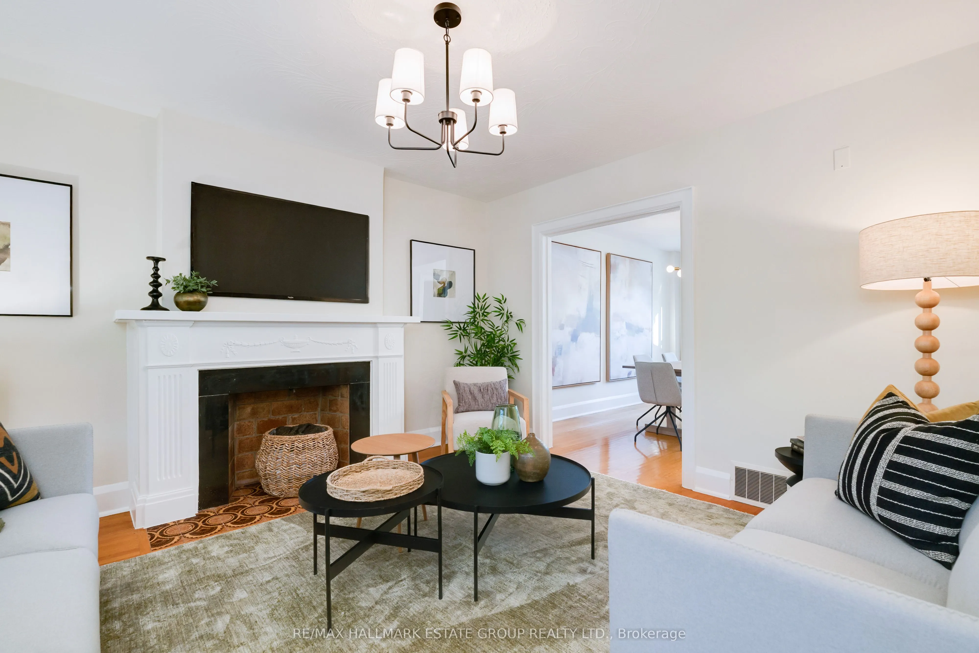 61 Springdale Boulevard