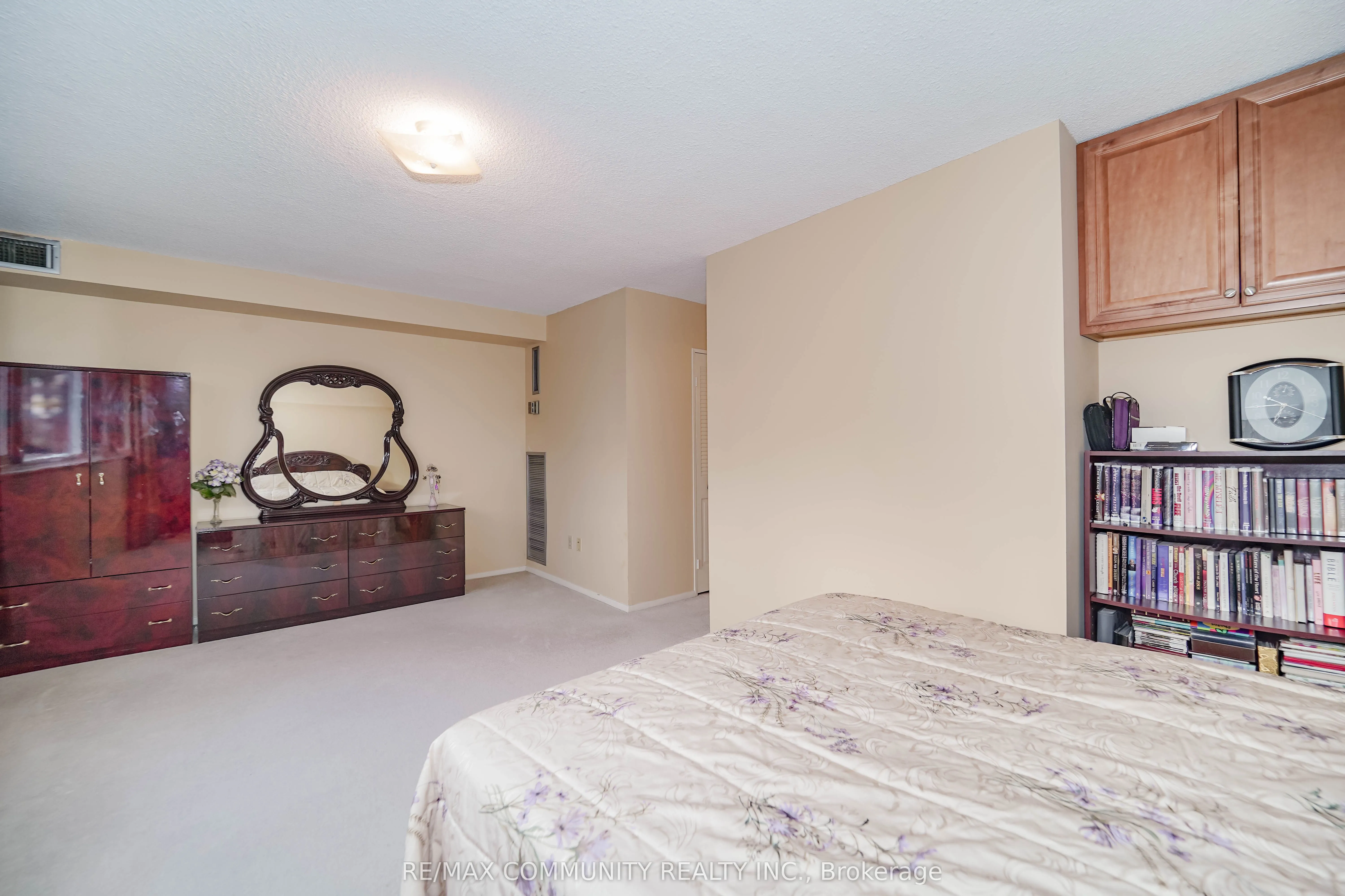 3131 Bridletowne Circle, #302