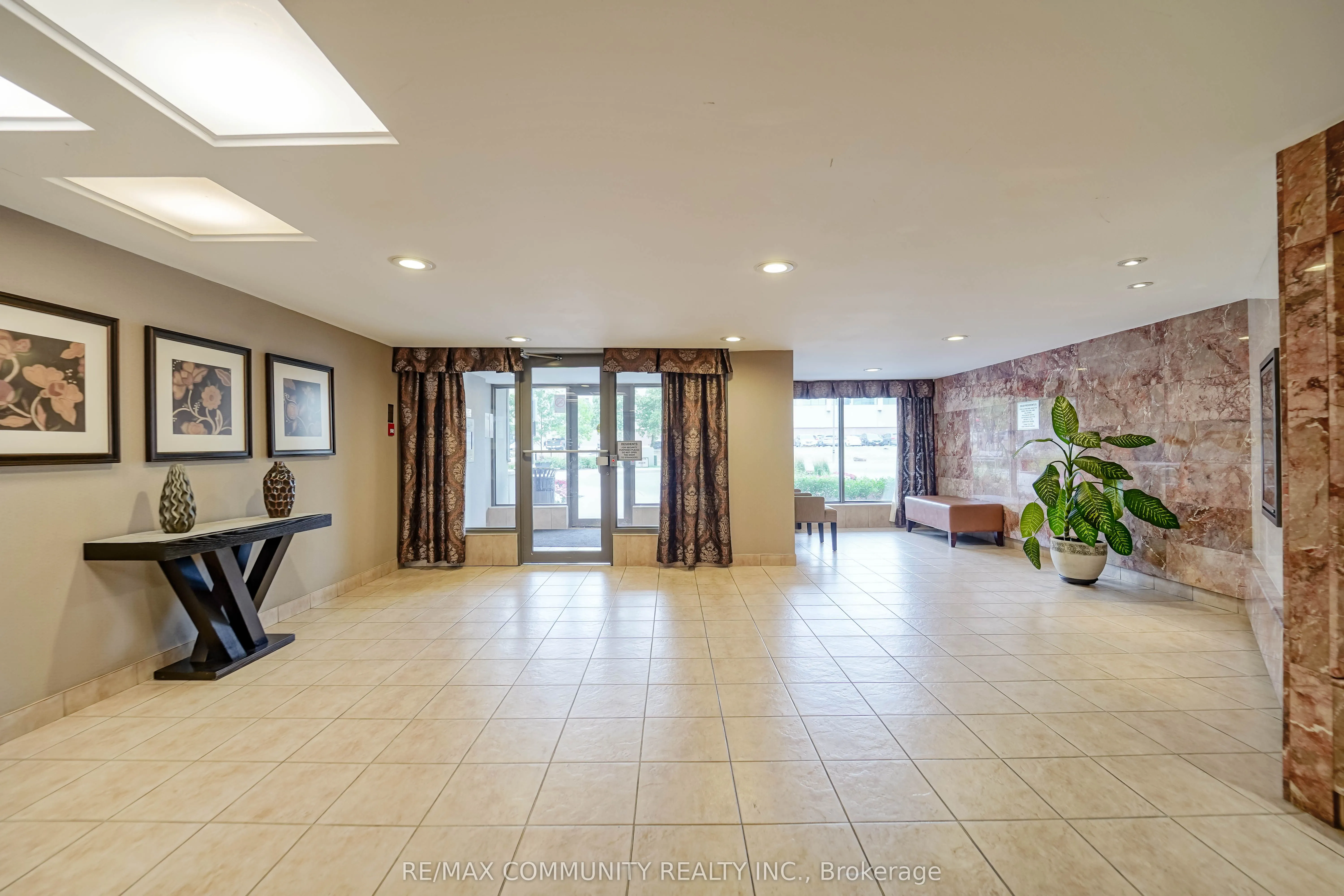 3131 Bridletowne Circle, #302