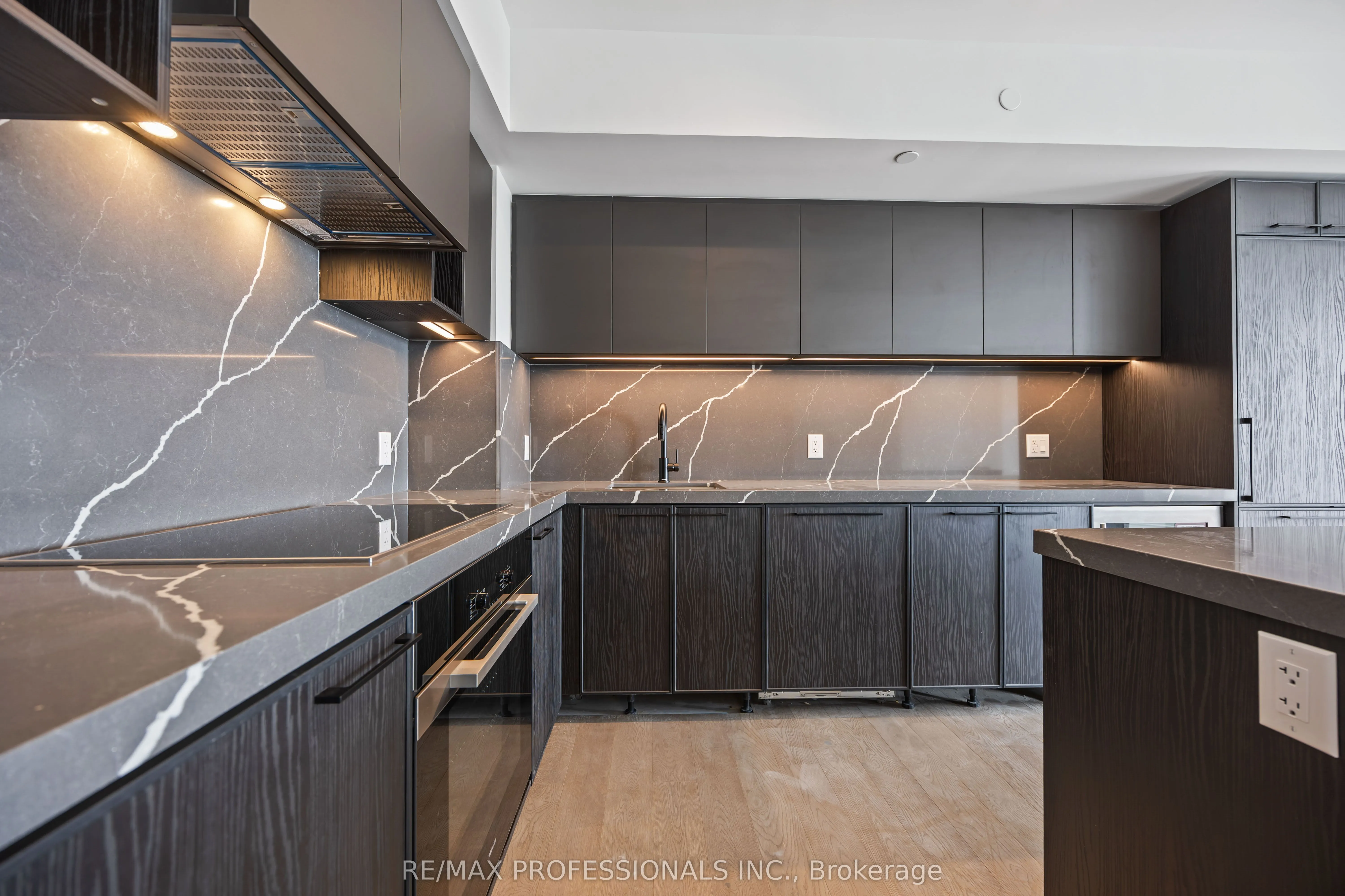 1050 Eastern Avenue, #1203