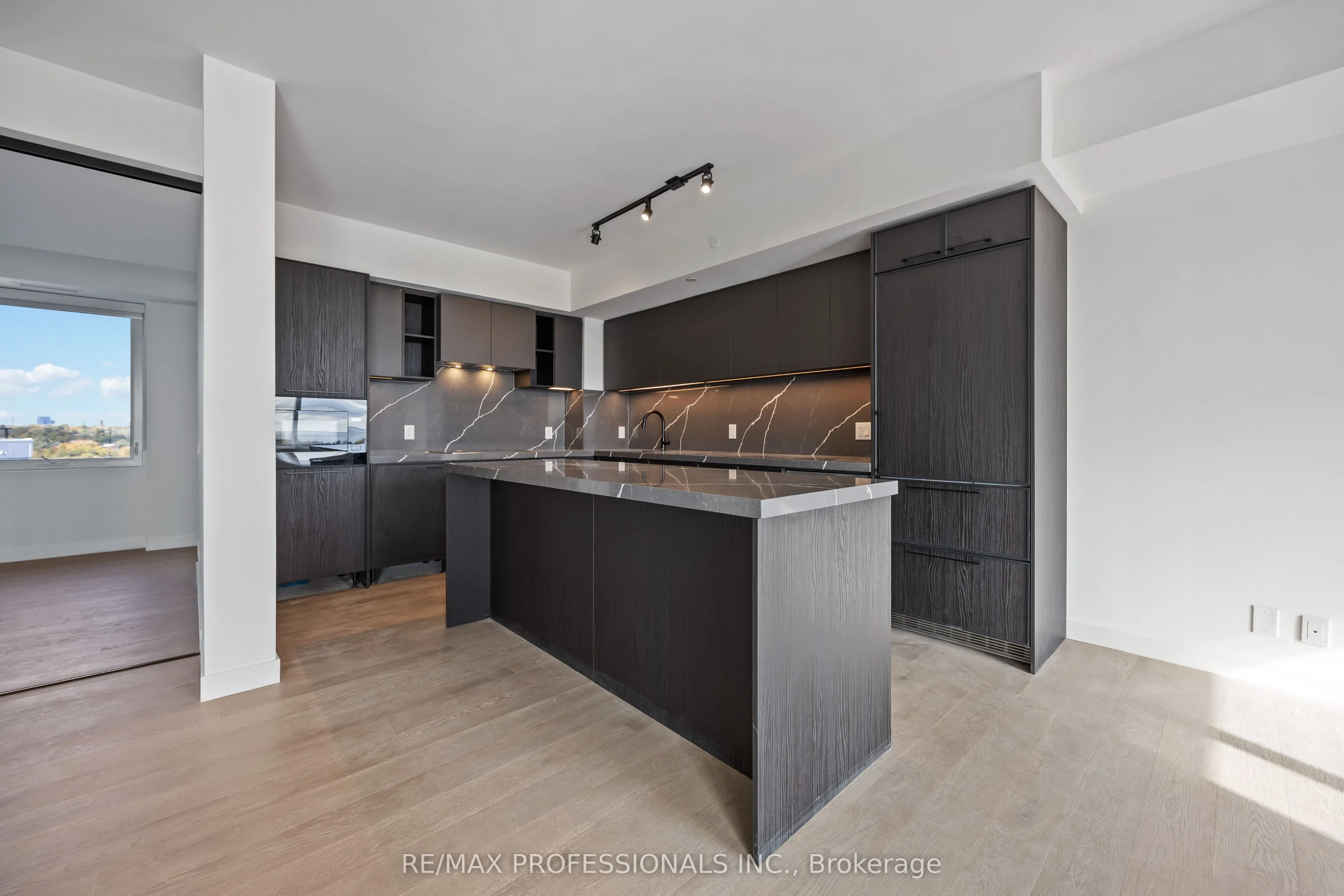 1050 Eastern Avenue, #1203