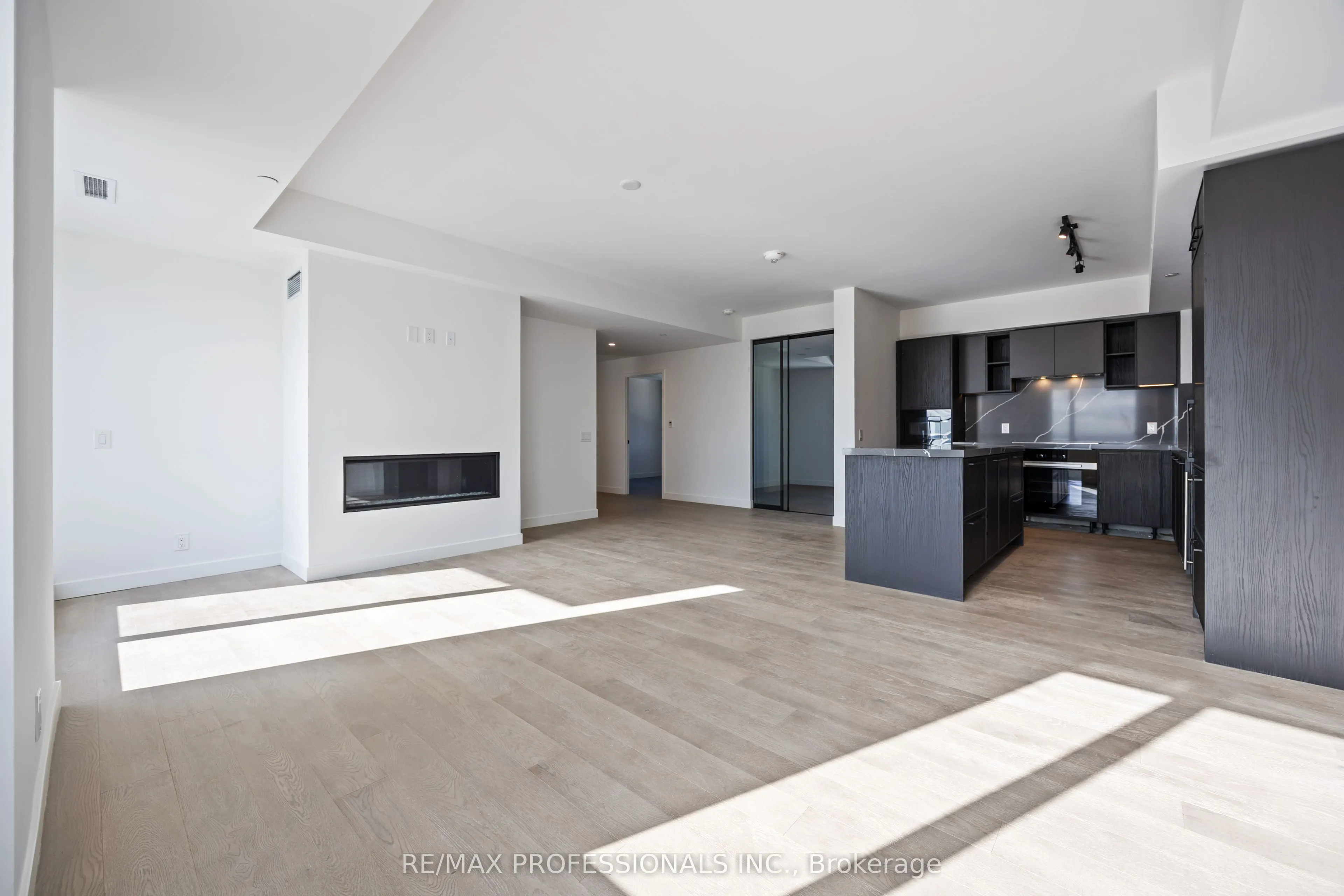 1050 Eastern Avenue, #1203