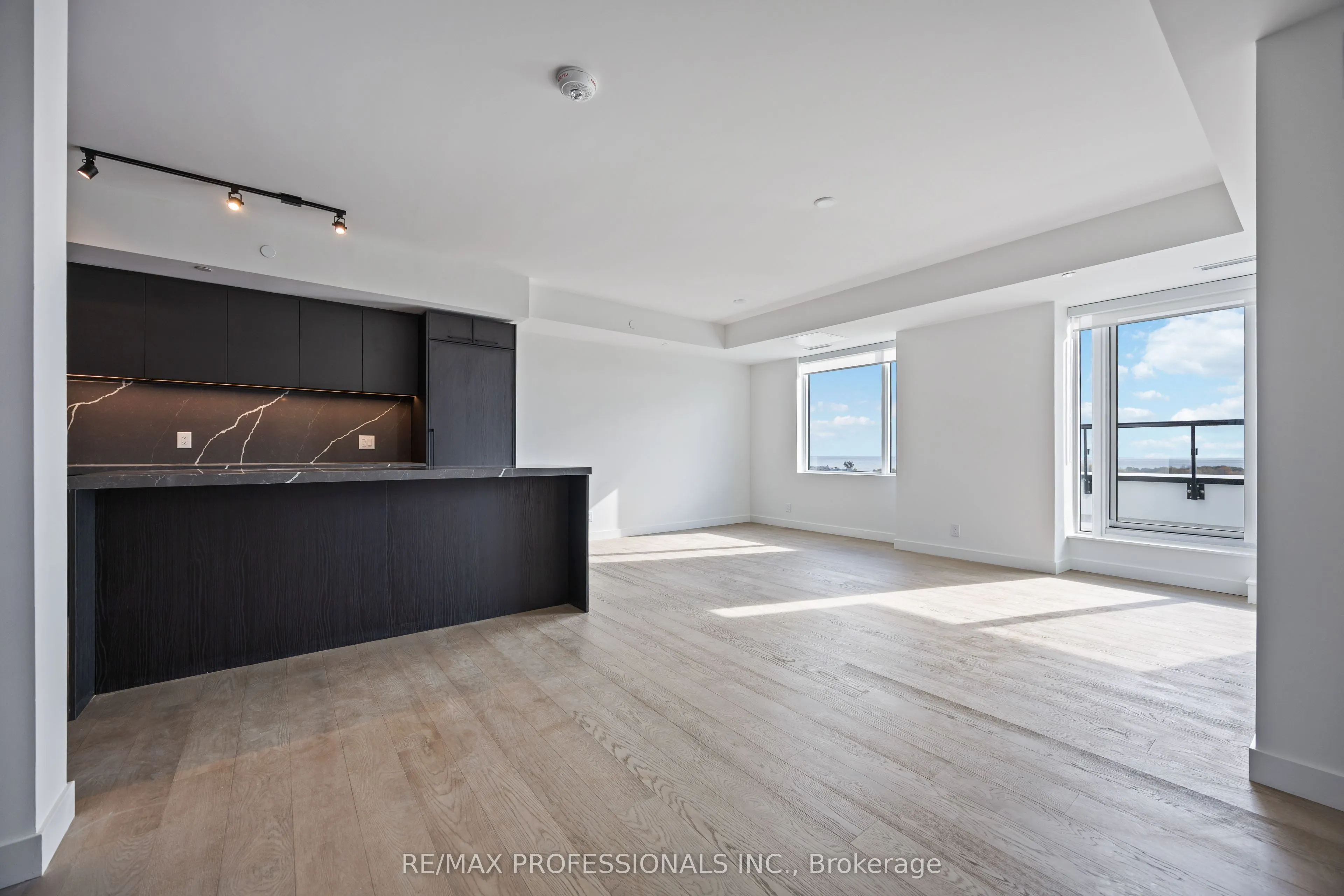 1050 Eastern Avenue, #1203