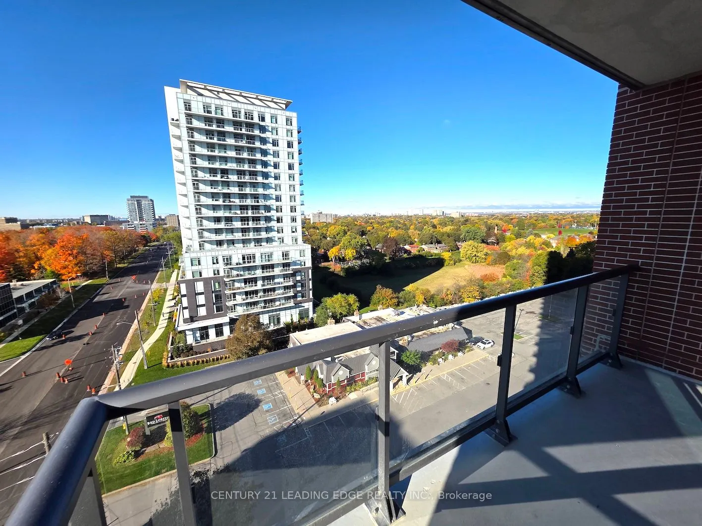 3260 Sheppard Avenue E, #1109