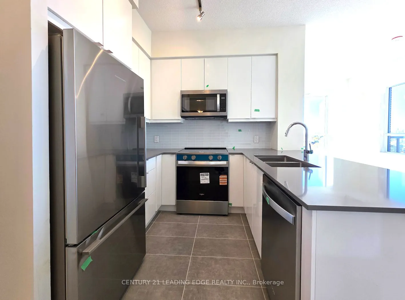 3260 Sheppard Avenue E, #1109