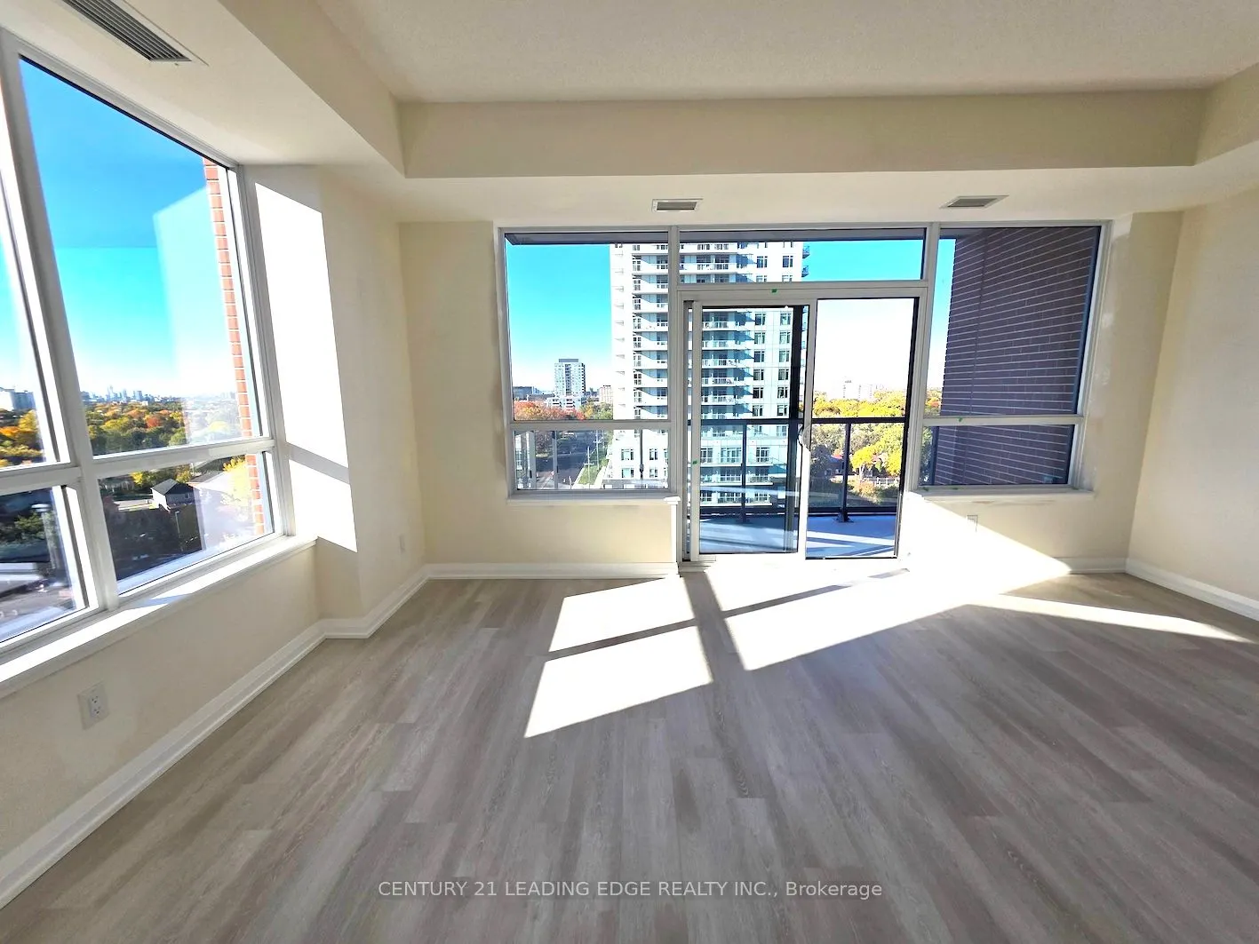 3260 Sheppard Avenue E, #1109