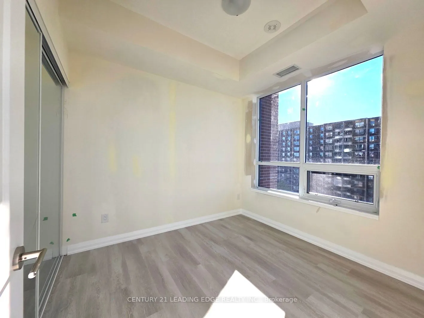 3260 Sheppard Avenue E, #1109