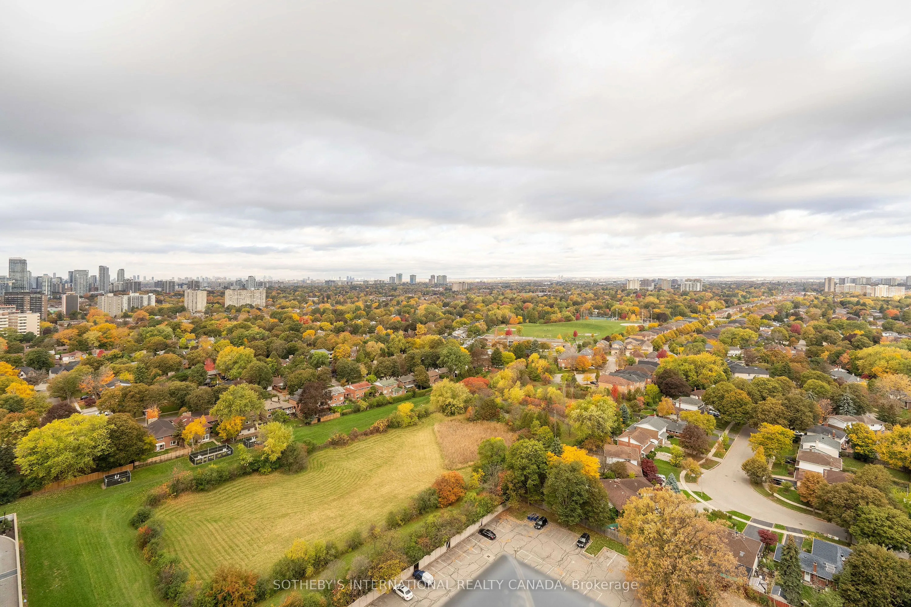 3260 Sheppard Avenue E, #2102