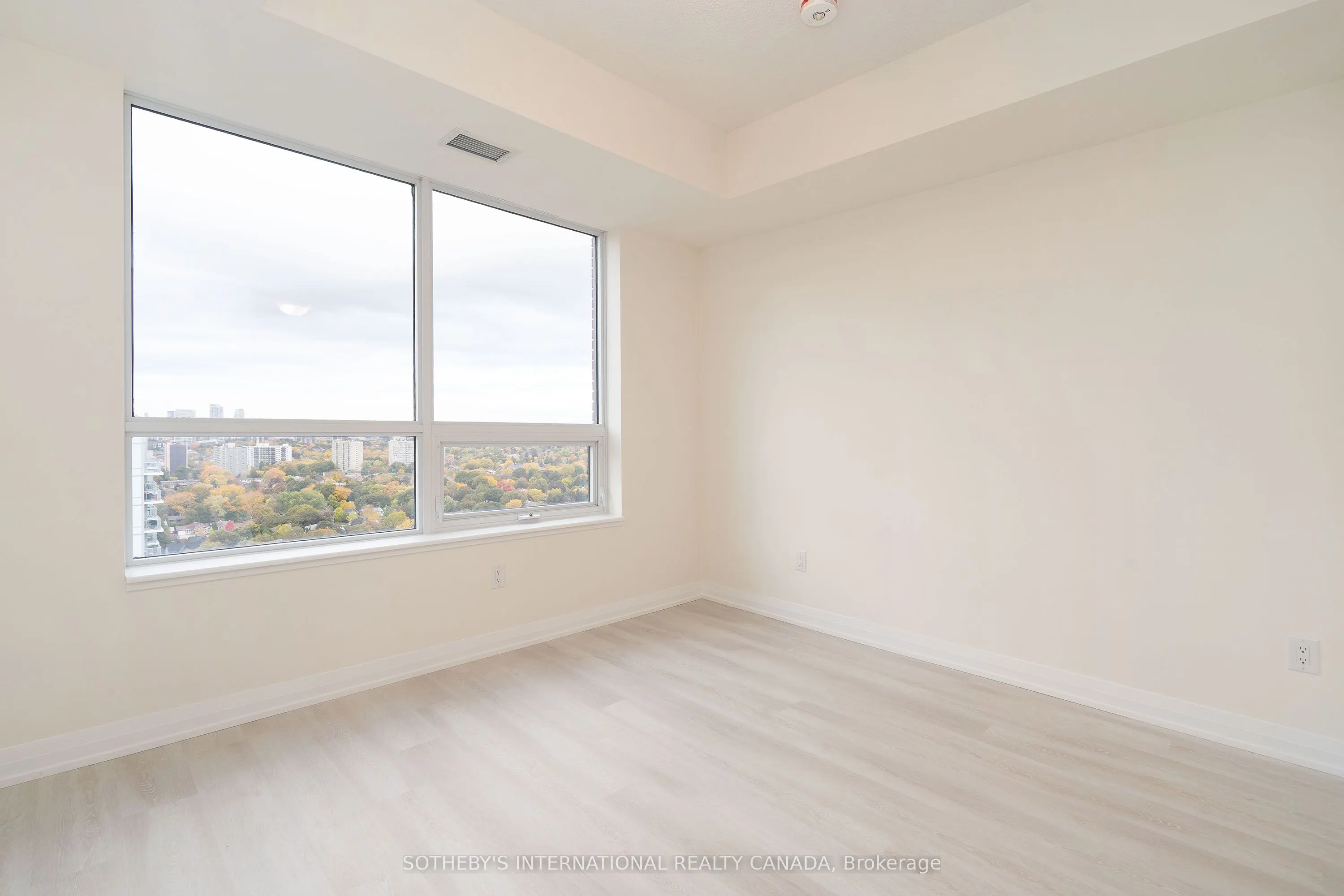 3260 Sheppard Avenue E, #2102
