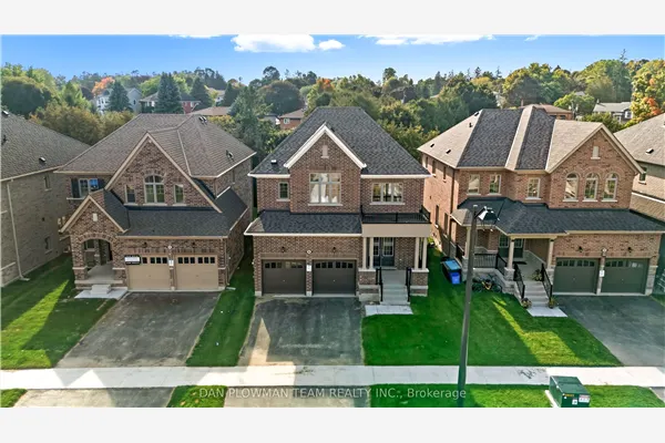 98 North Garden Boulevard