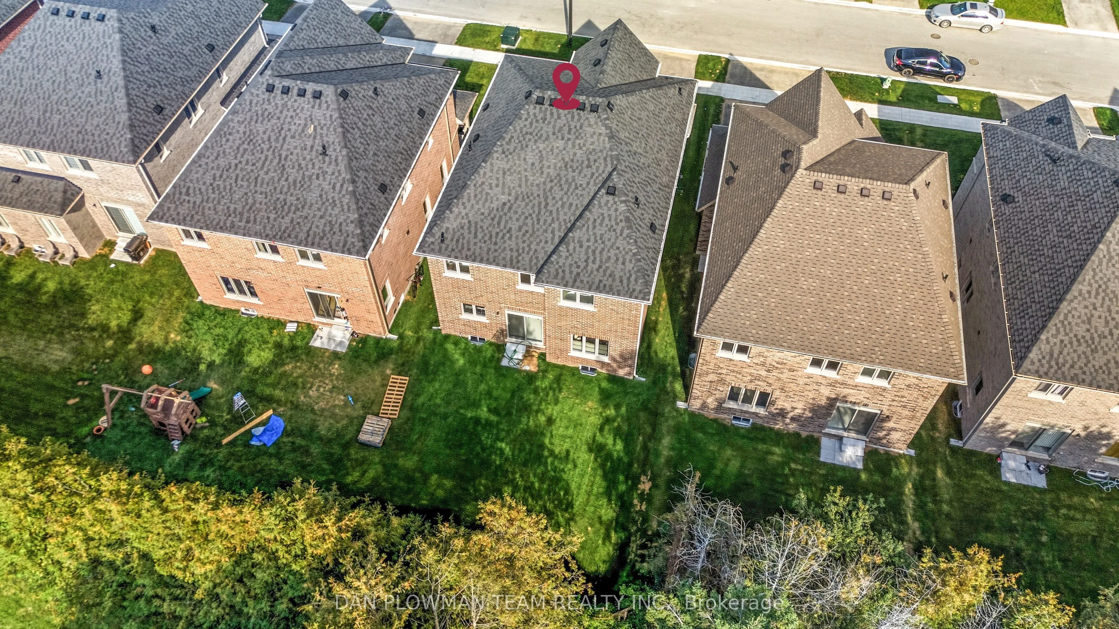 98 North Garden Boulevard