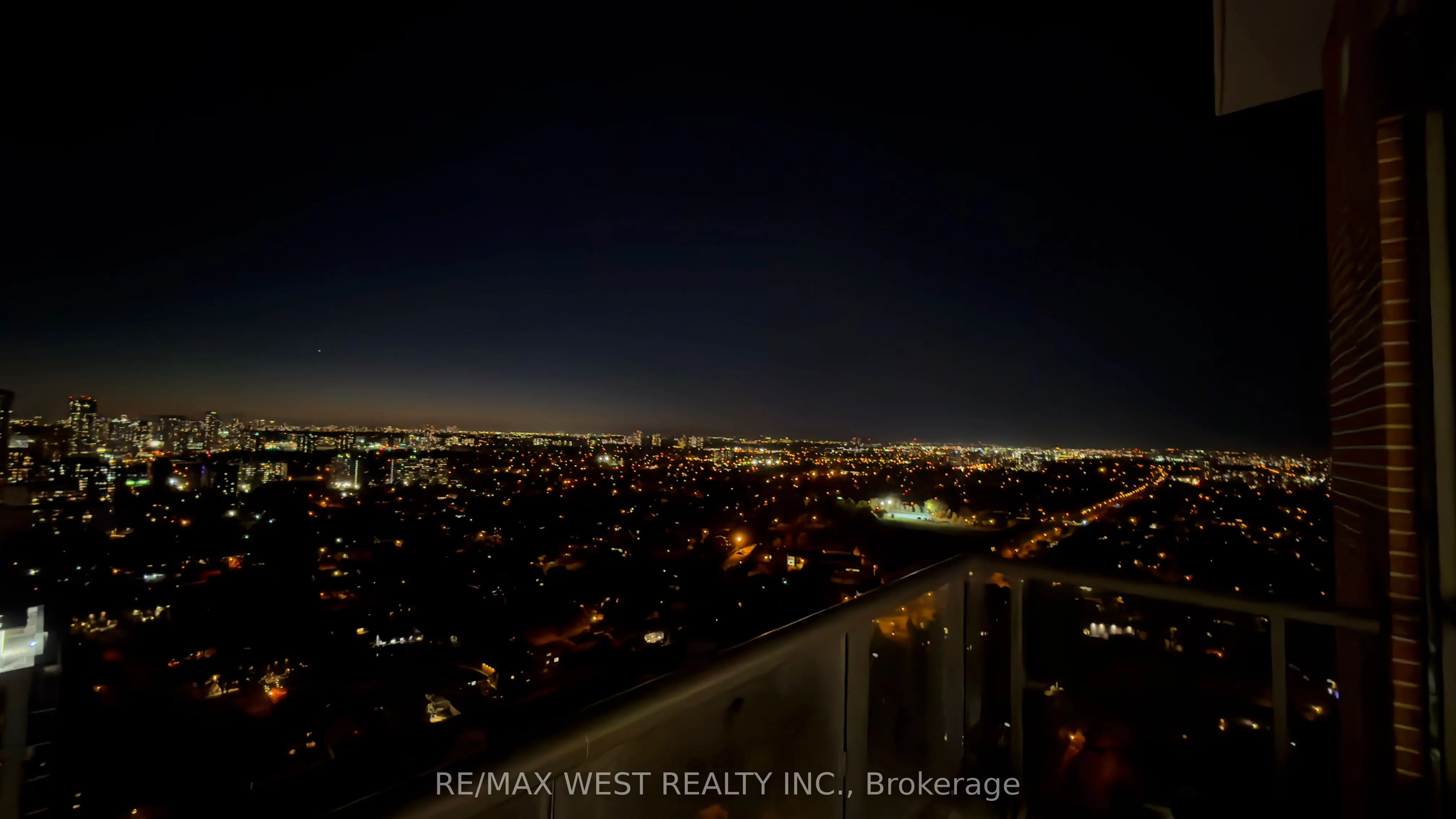 3260 Sheppard Avenue E, #2802