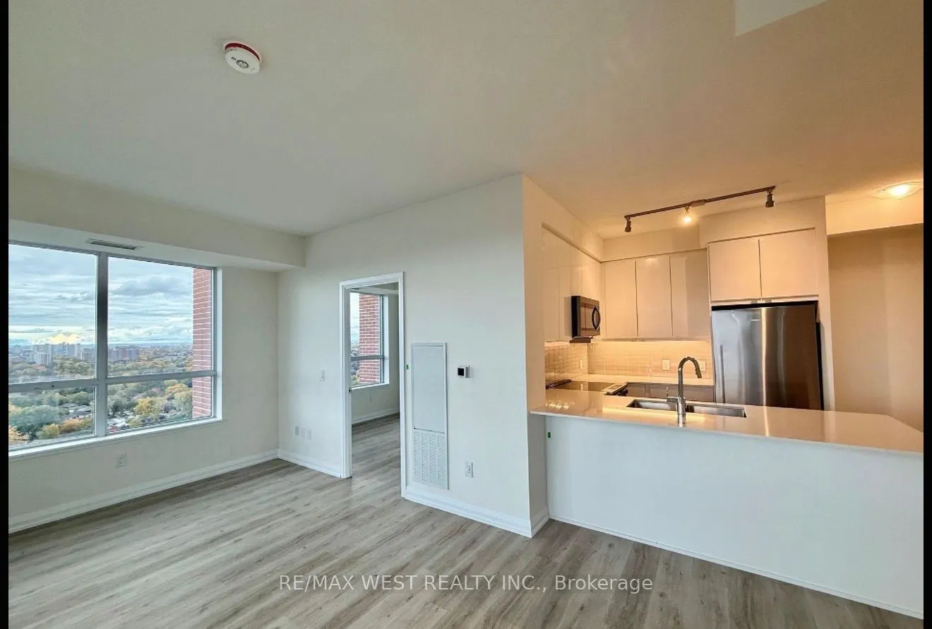 3260 Sheppard Avenue E, #2802