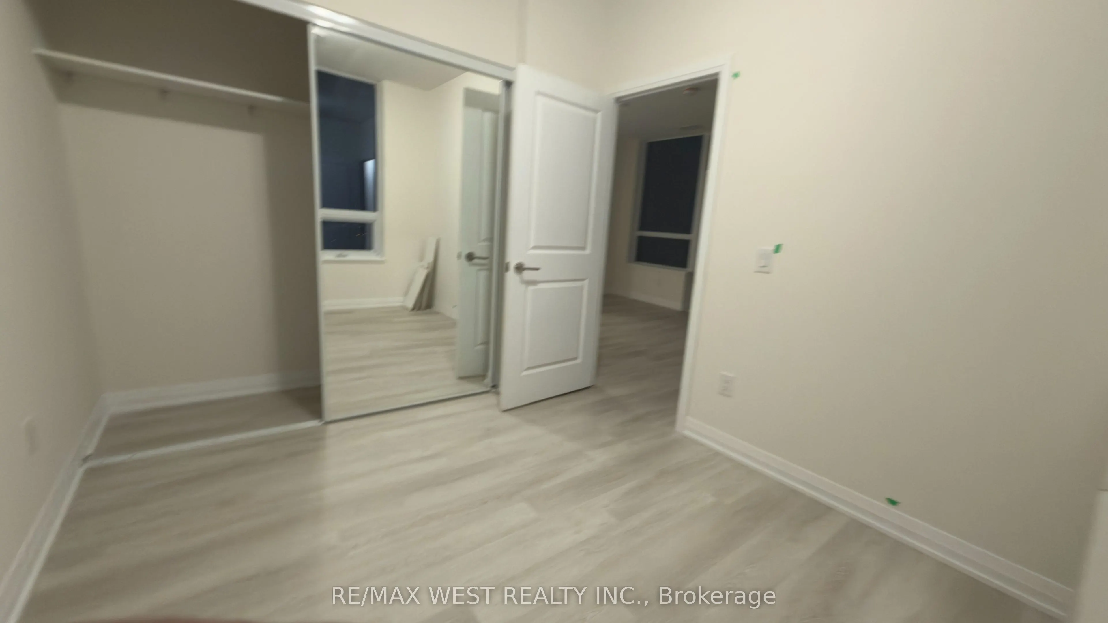 3260 Sheppard Avenue E, #2802