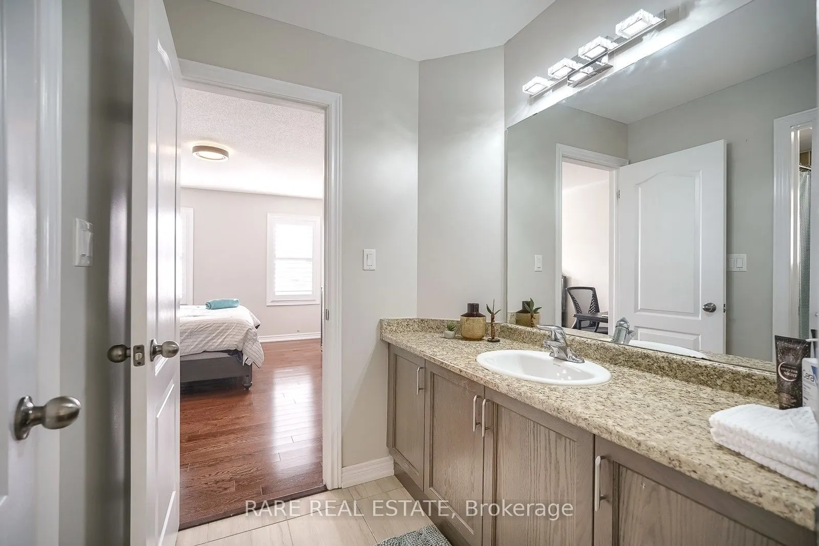 50 Henry Smith Avenue