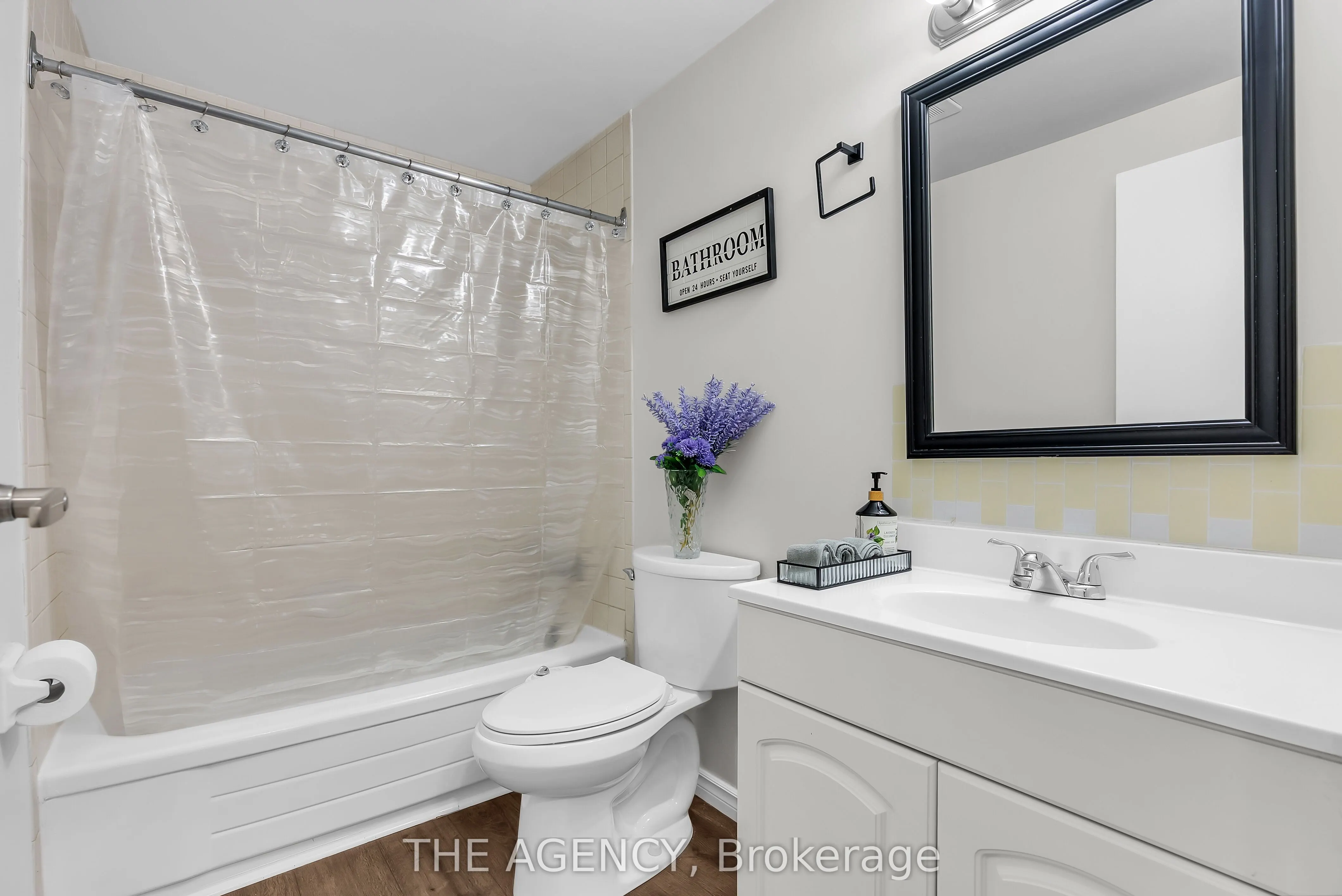 1333 Mary Street N, #35