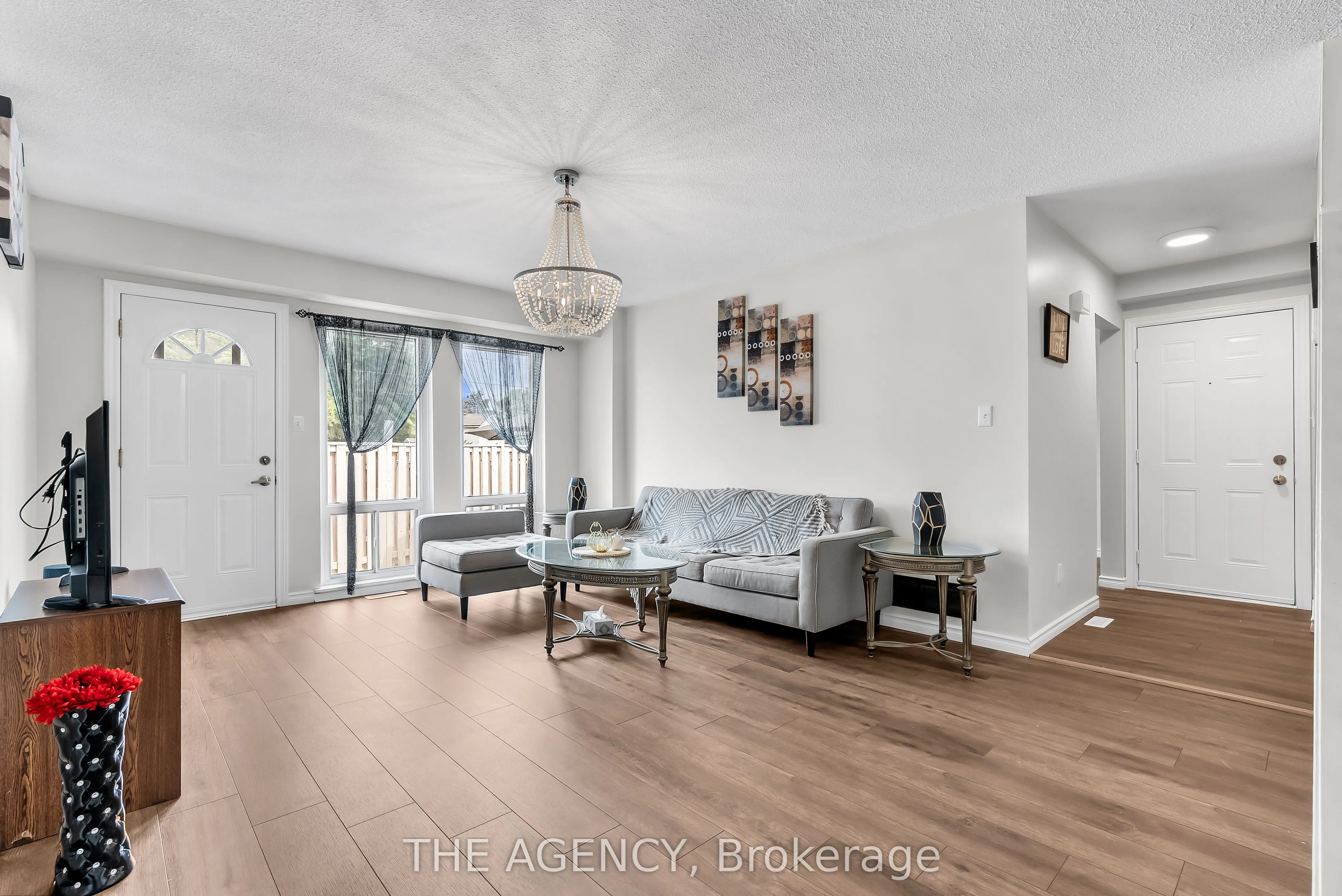 1333 Mary Street N, #35