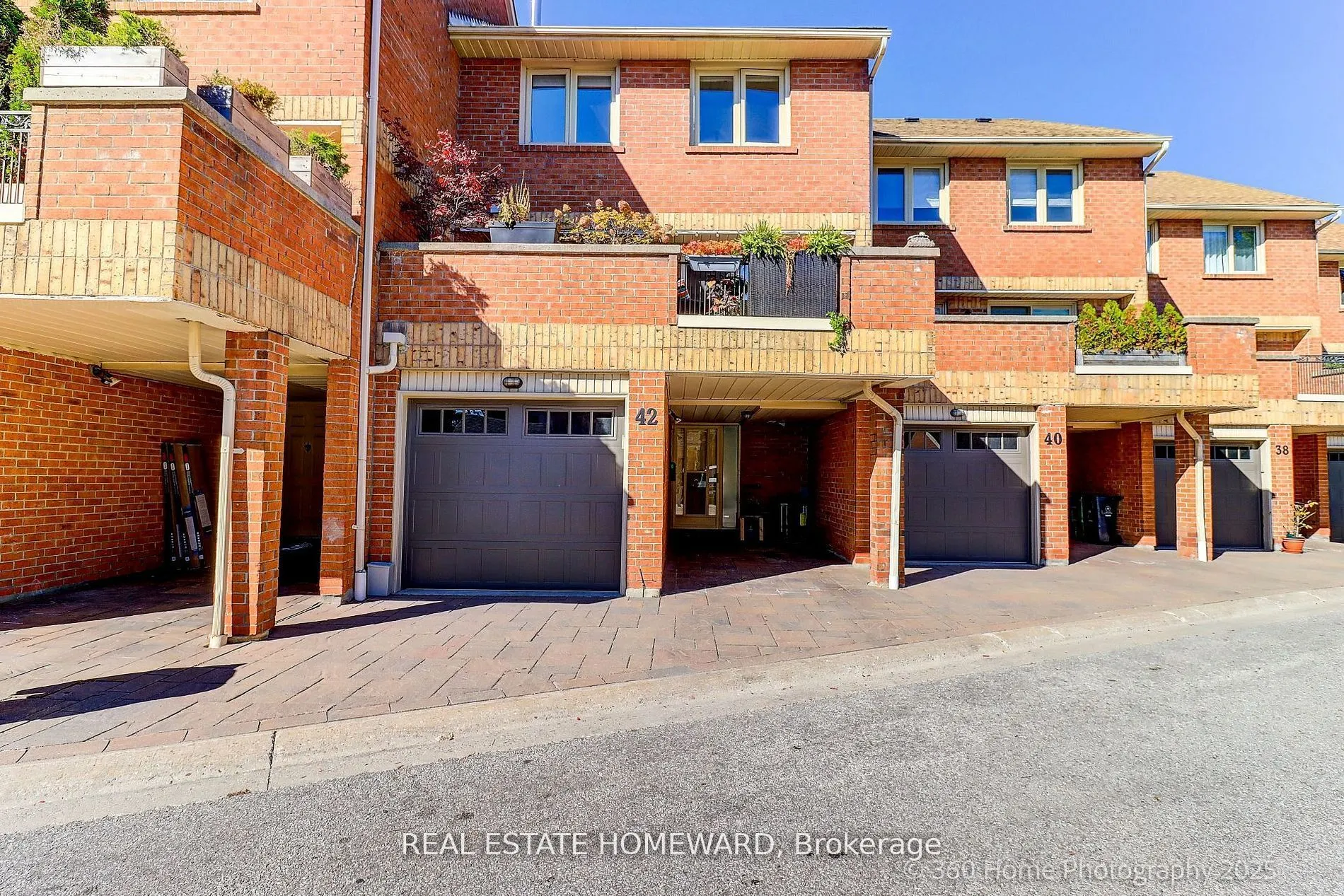 42 Rodeo Pathway, #18