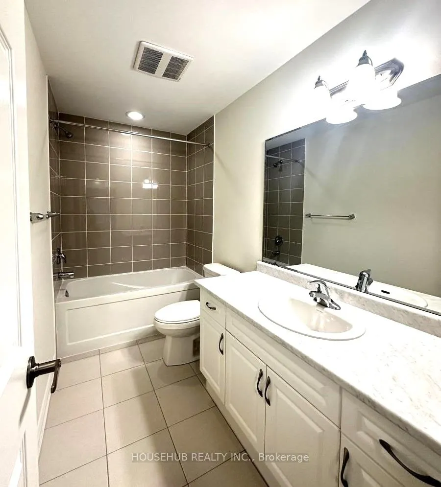 2789 Eglinton Avenue E, #411