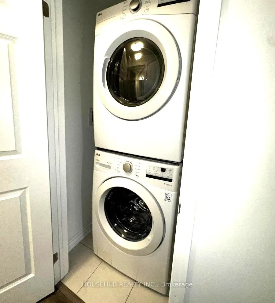 2789 Eglinton Avenue E, #411