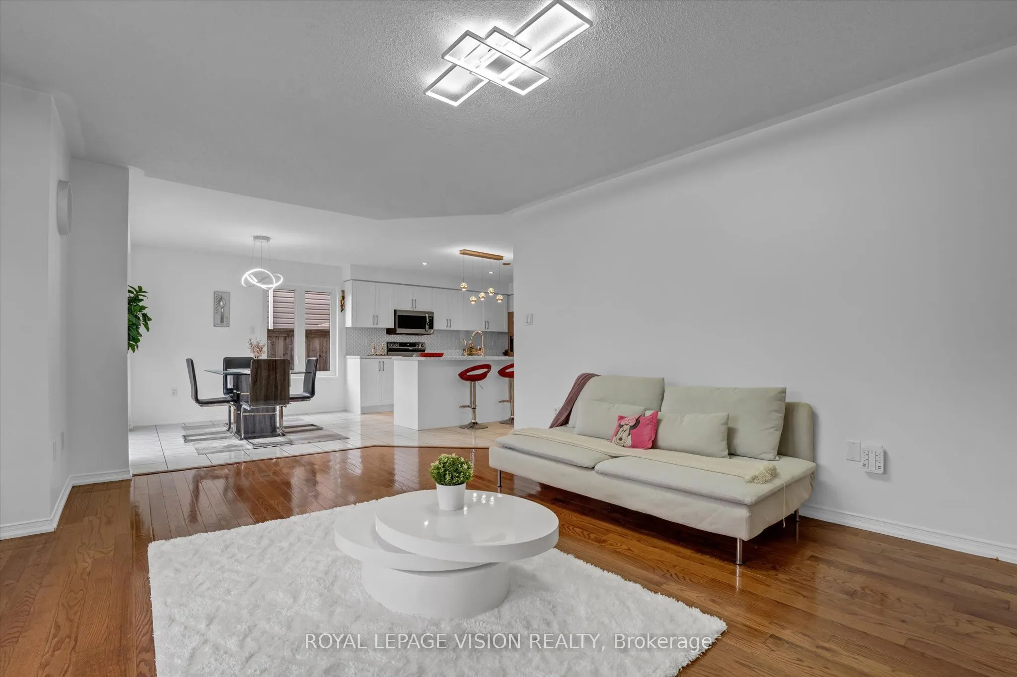 1330 Aldergrove Drive