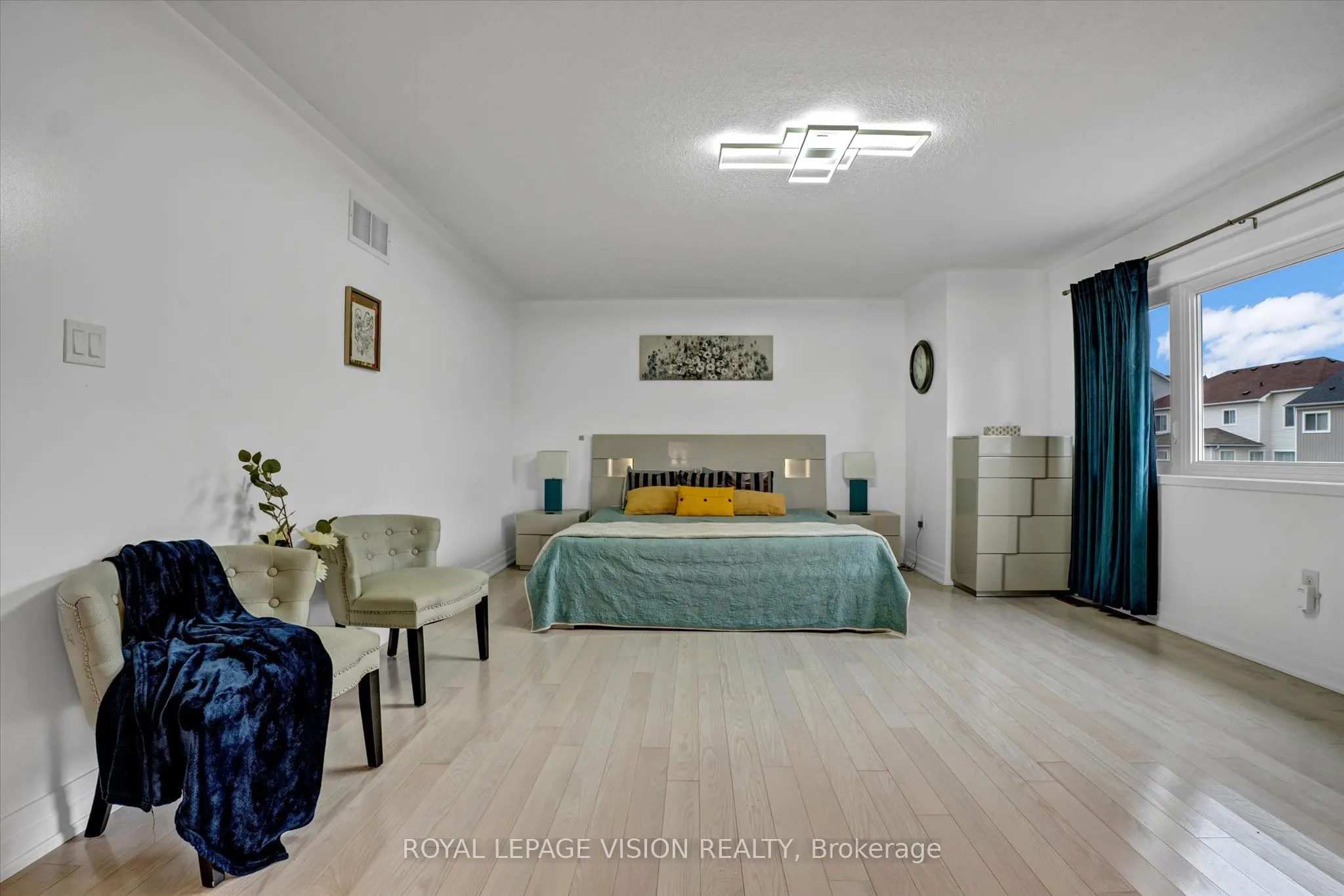 1330 Aldergrove Drive