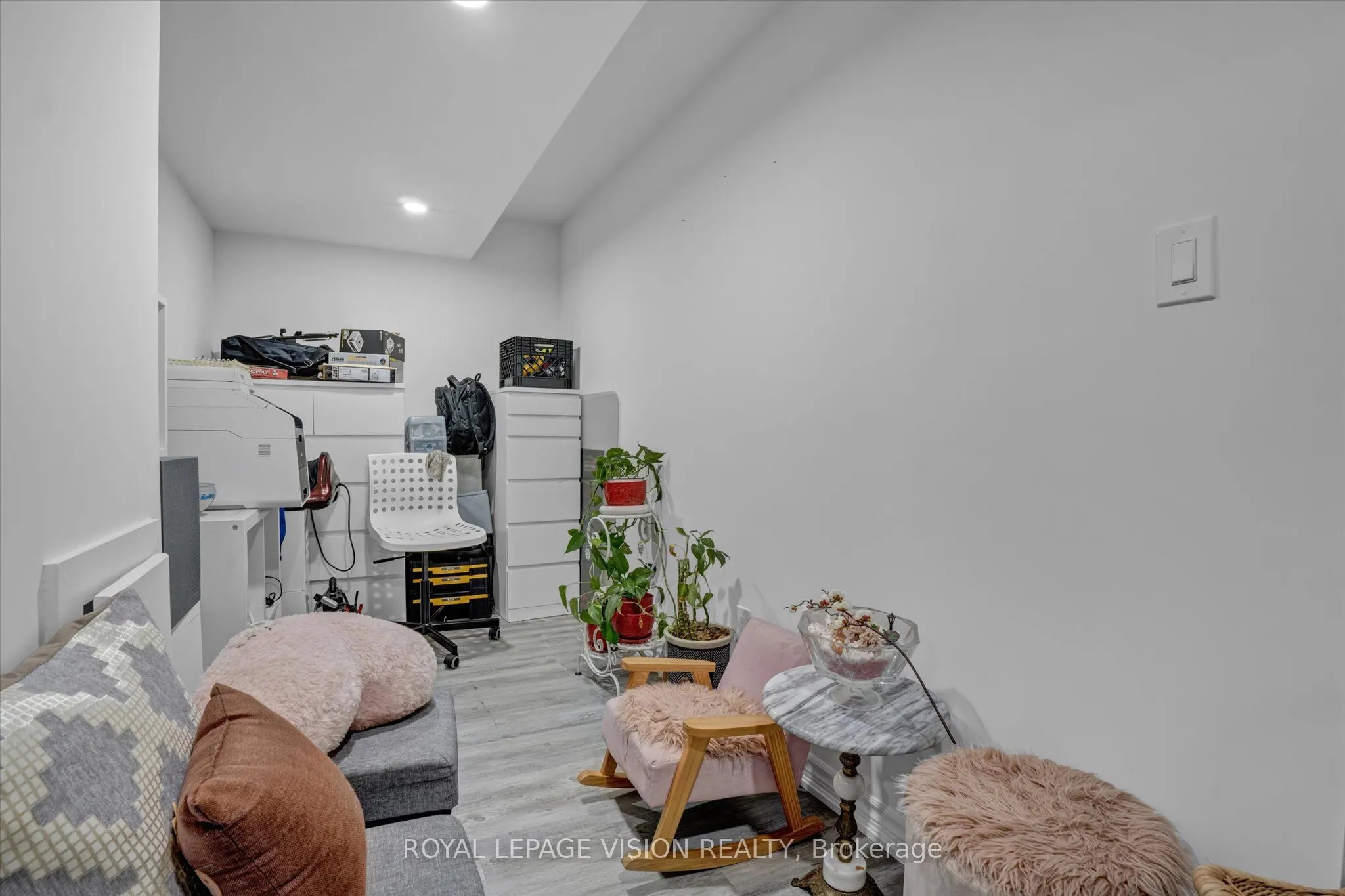 1330 Aldergrove Drive