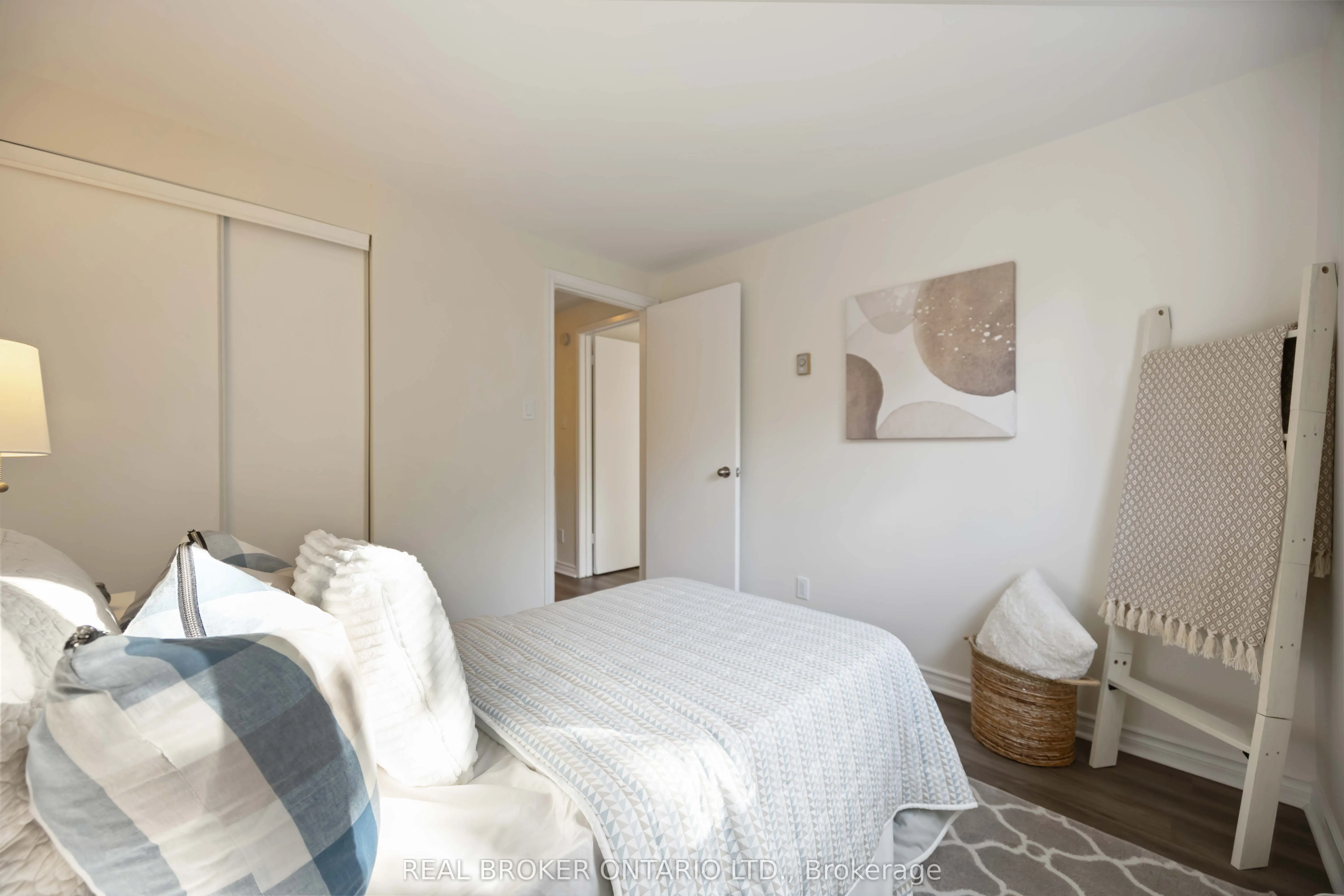 602 Dorchester Drive