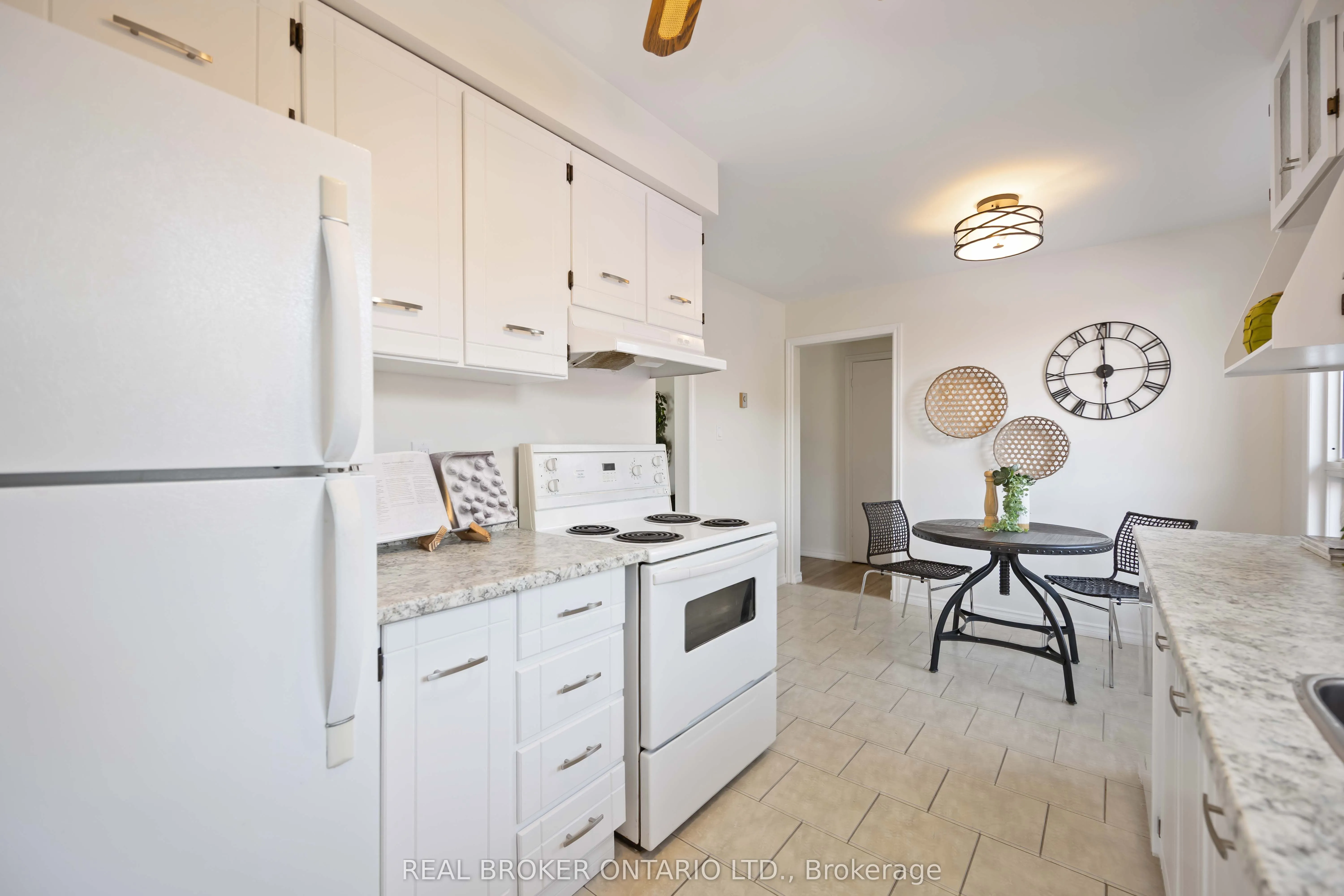 602 Dorchester Drive