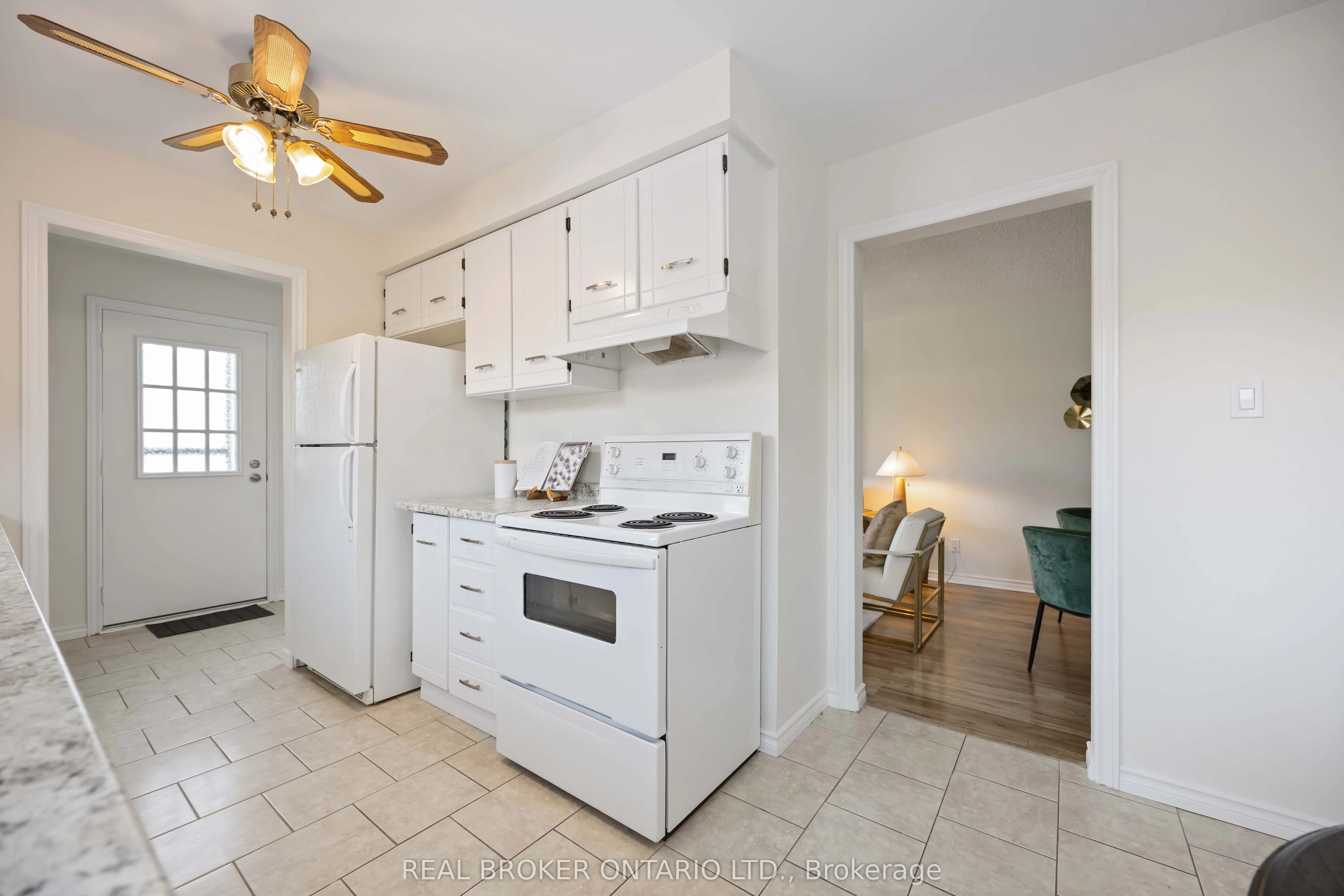 602 Dorchester Drive