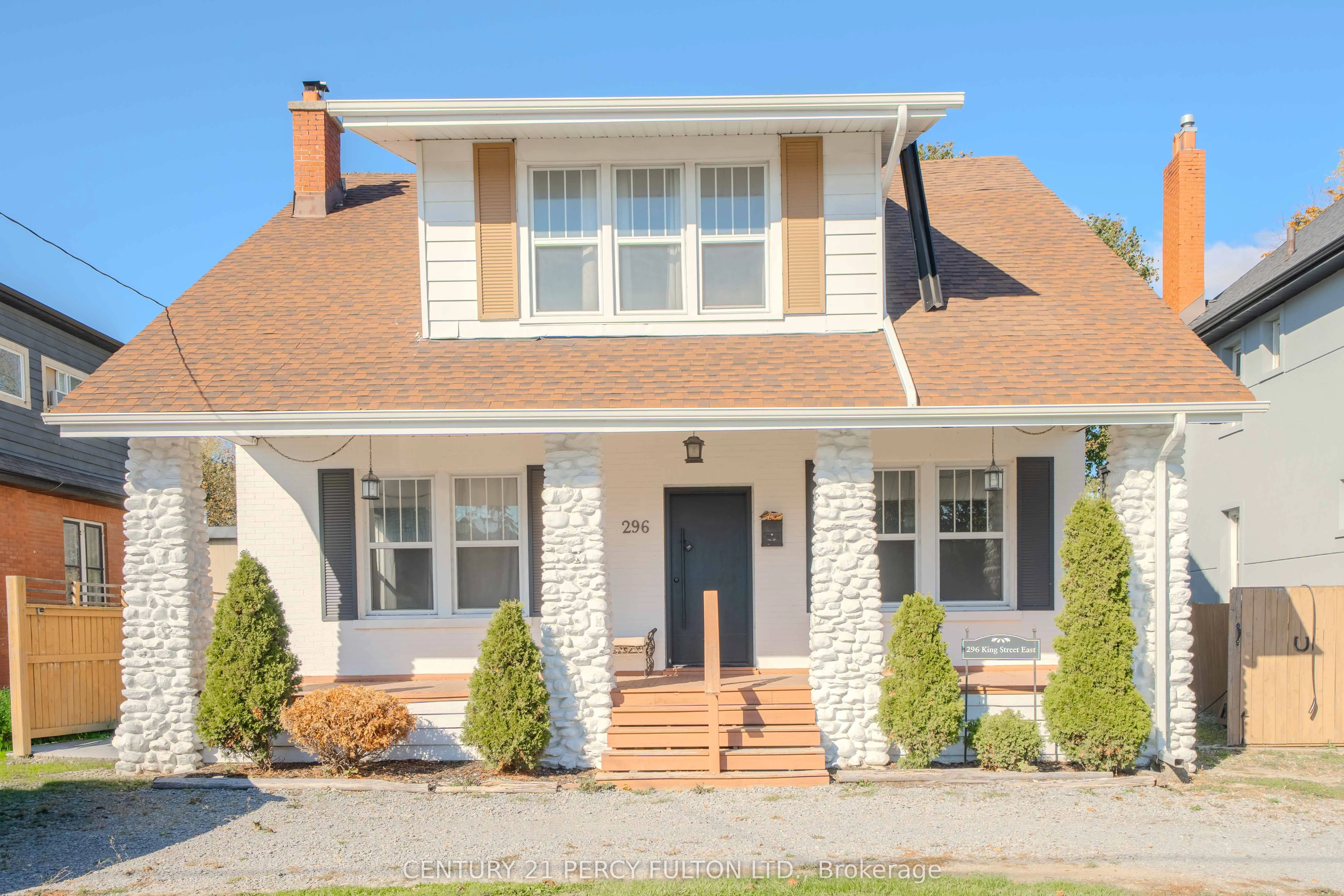 296 King Street E