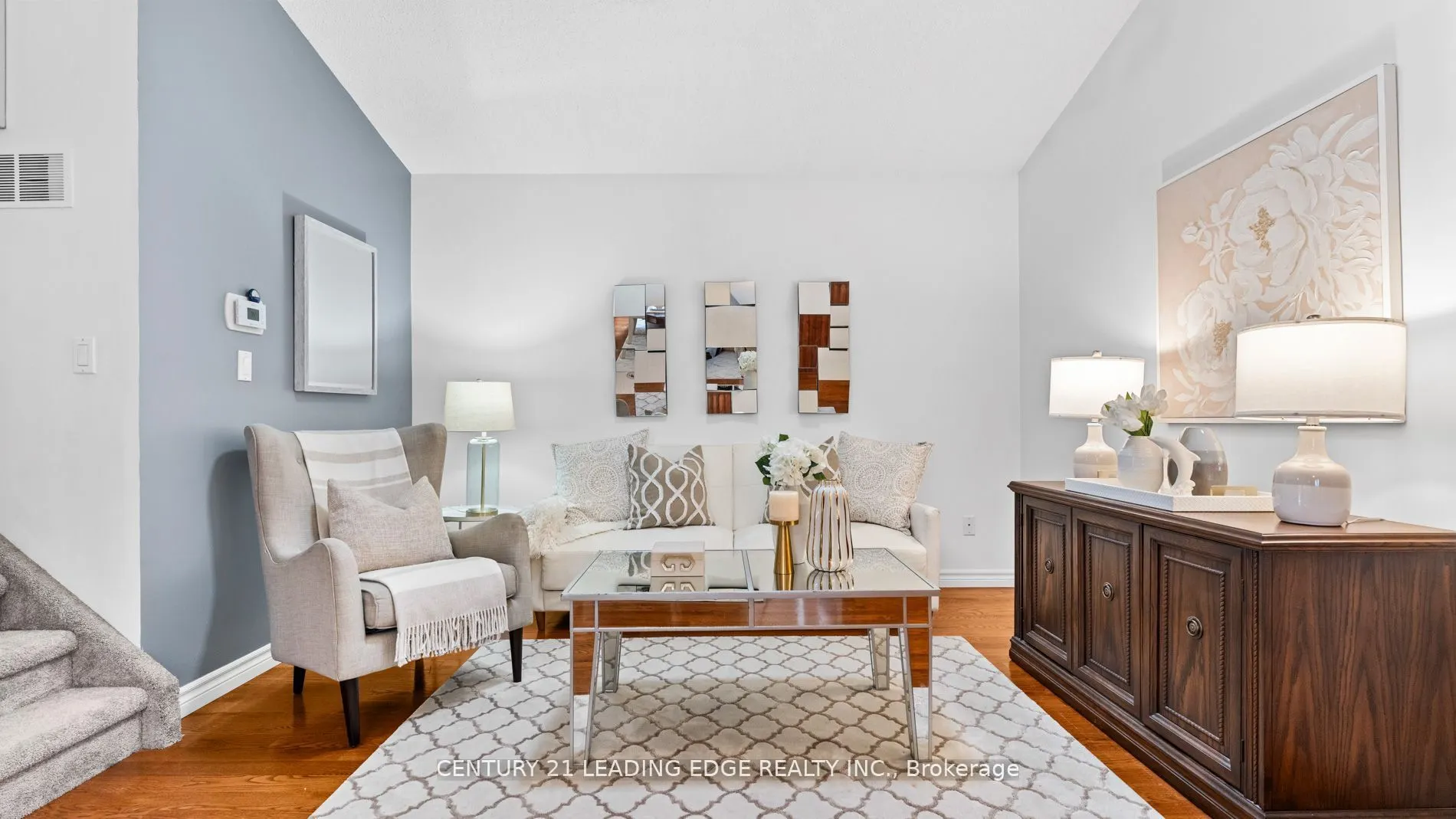 385 Compton Crescent