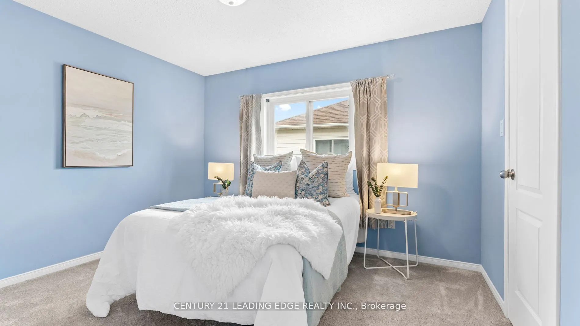 385 Compton Crescent