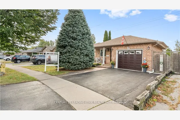 385 Compton Crescent