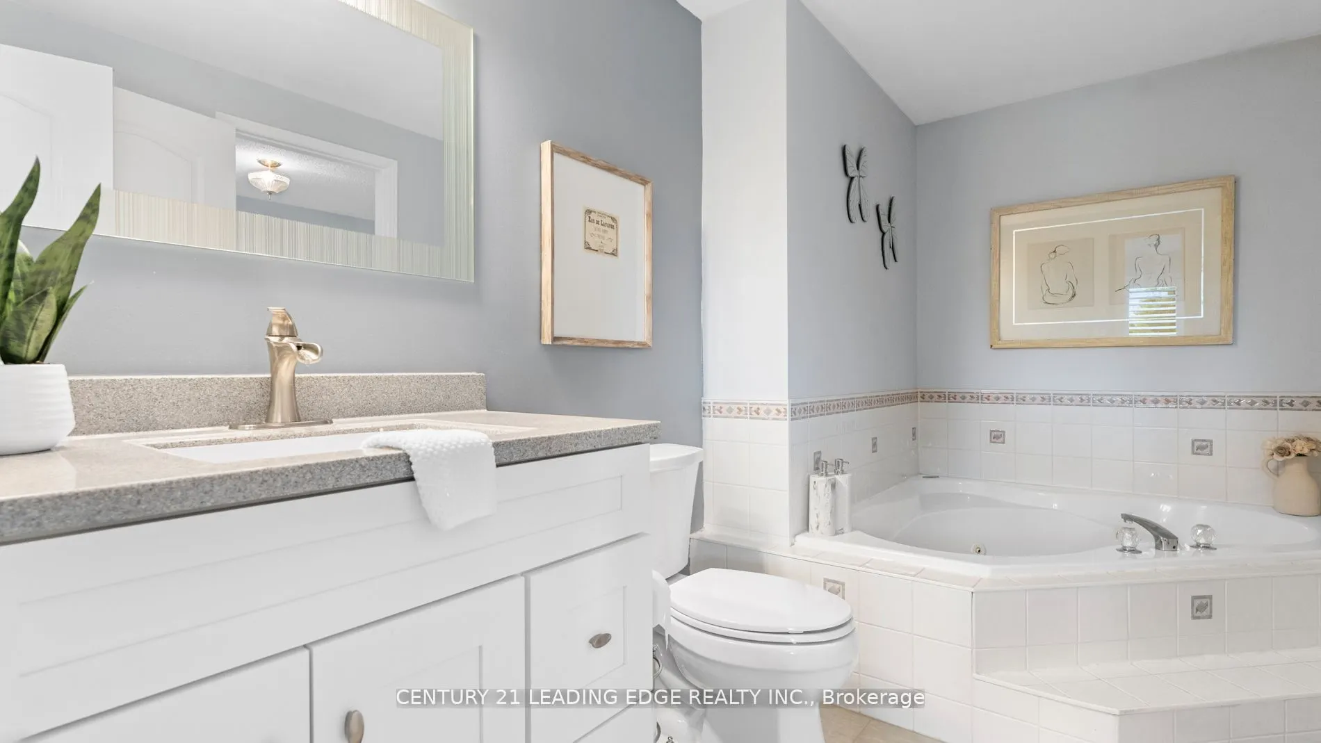 385 Compton Crescent