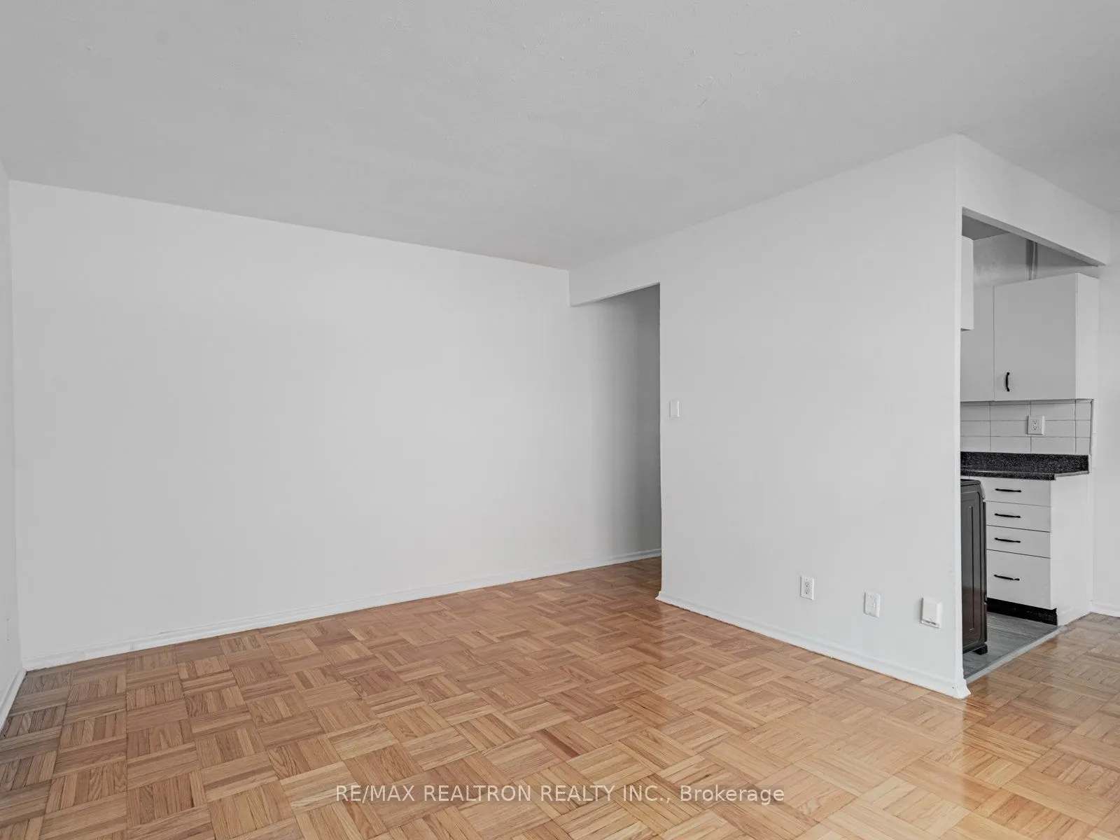 156 Kingston Road, #115