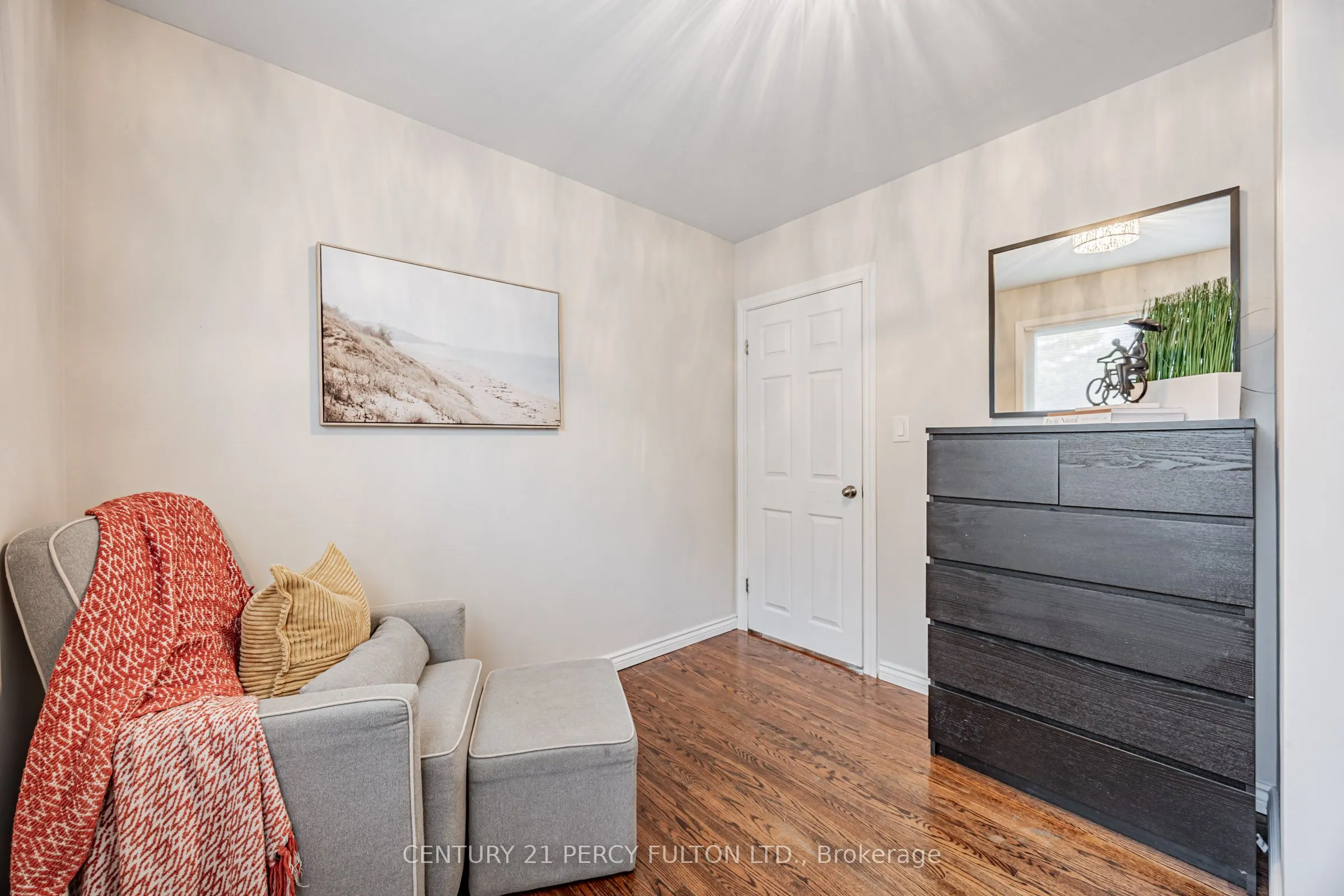 904 Somerville Street